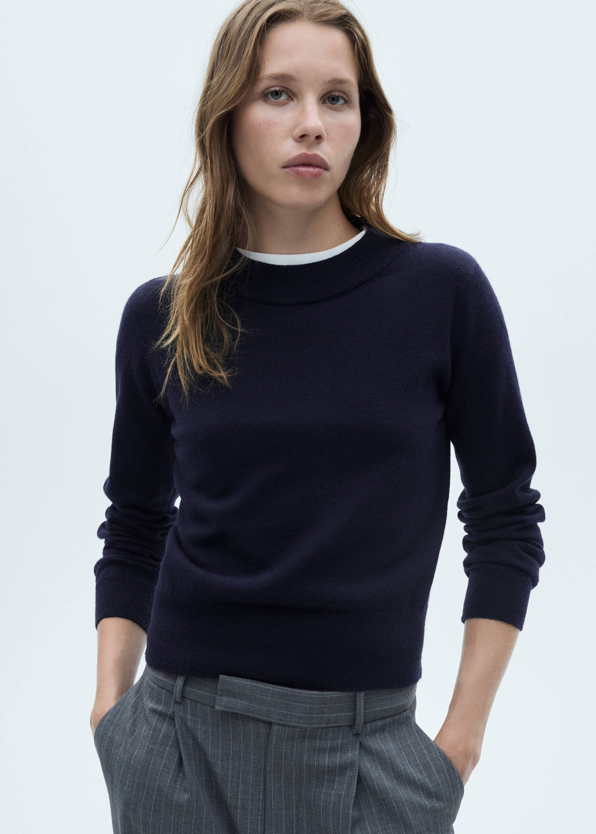 Straight round-neck sweater - Medium plane