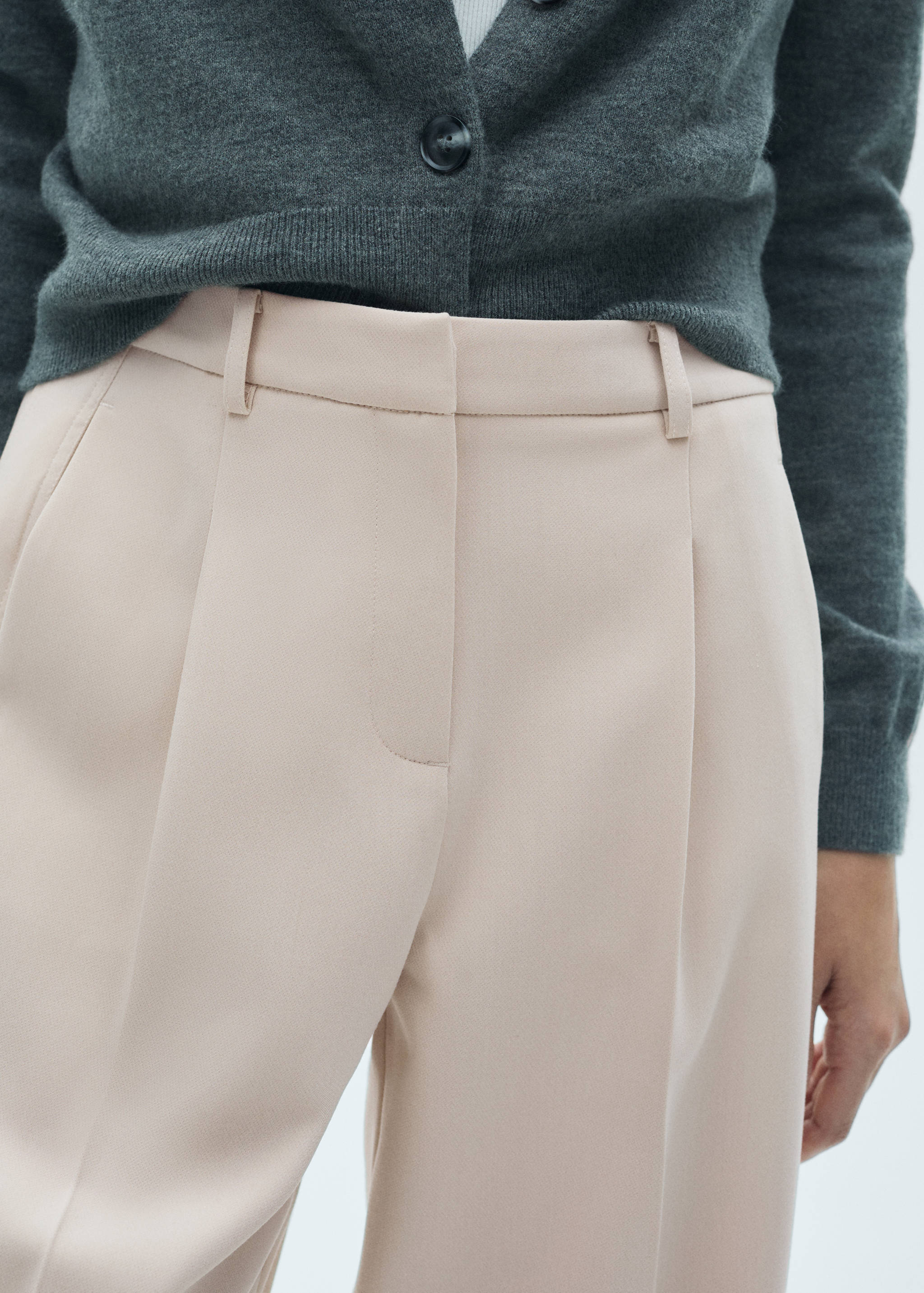 Straight-fit pleated pants - Details of the article 6