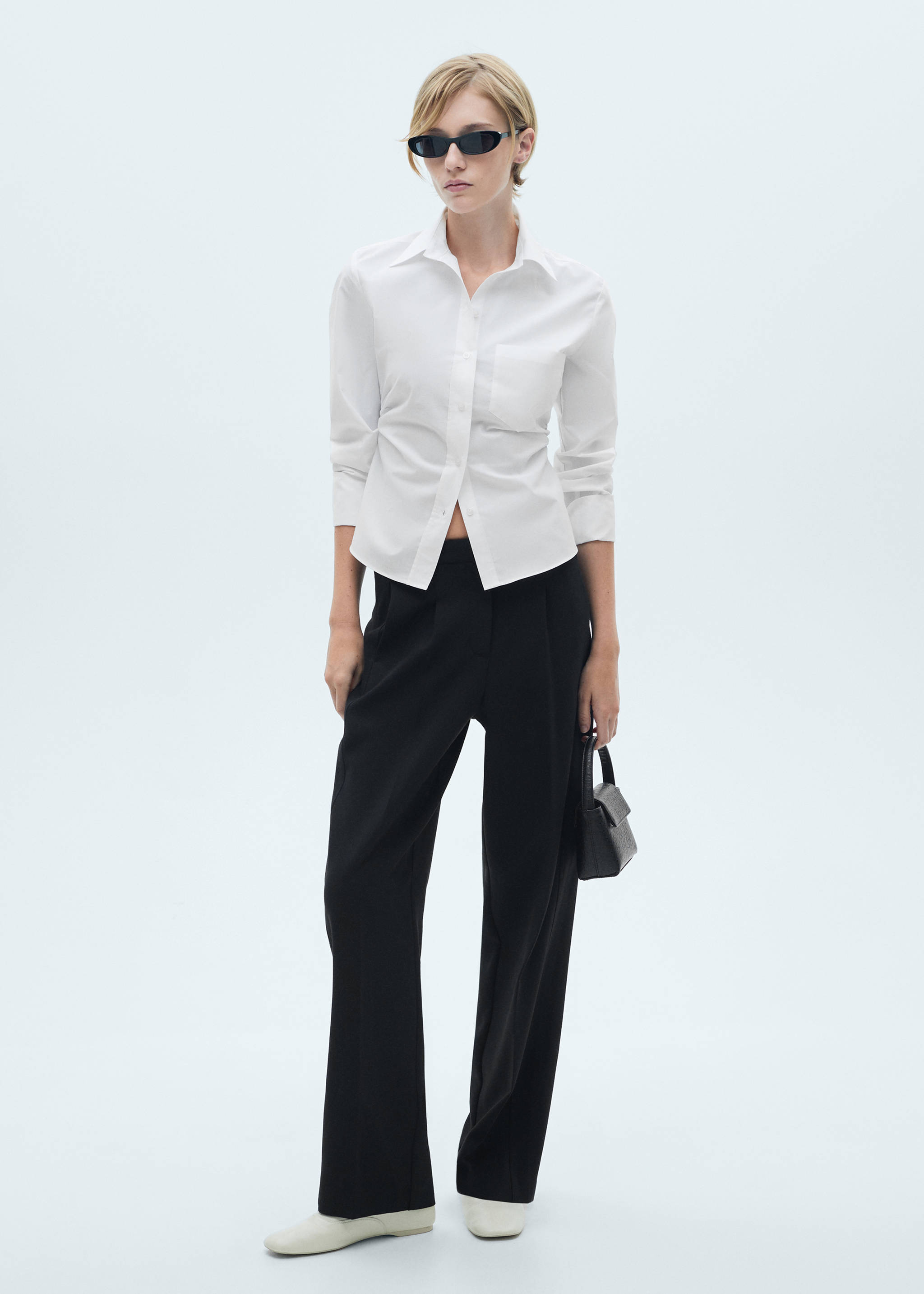 Straight-fit pleated pants - General plane