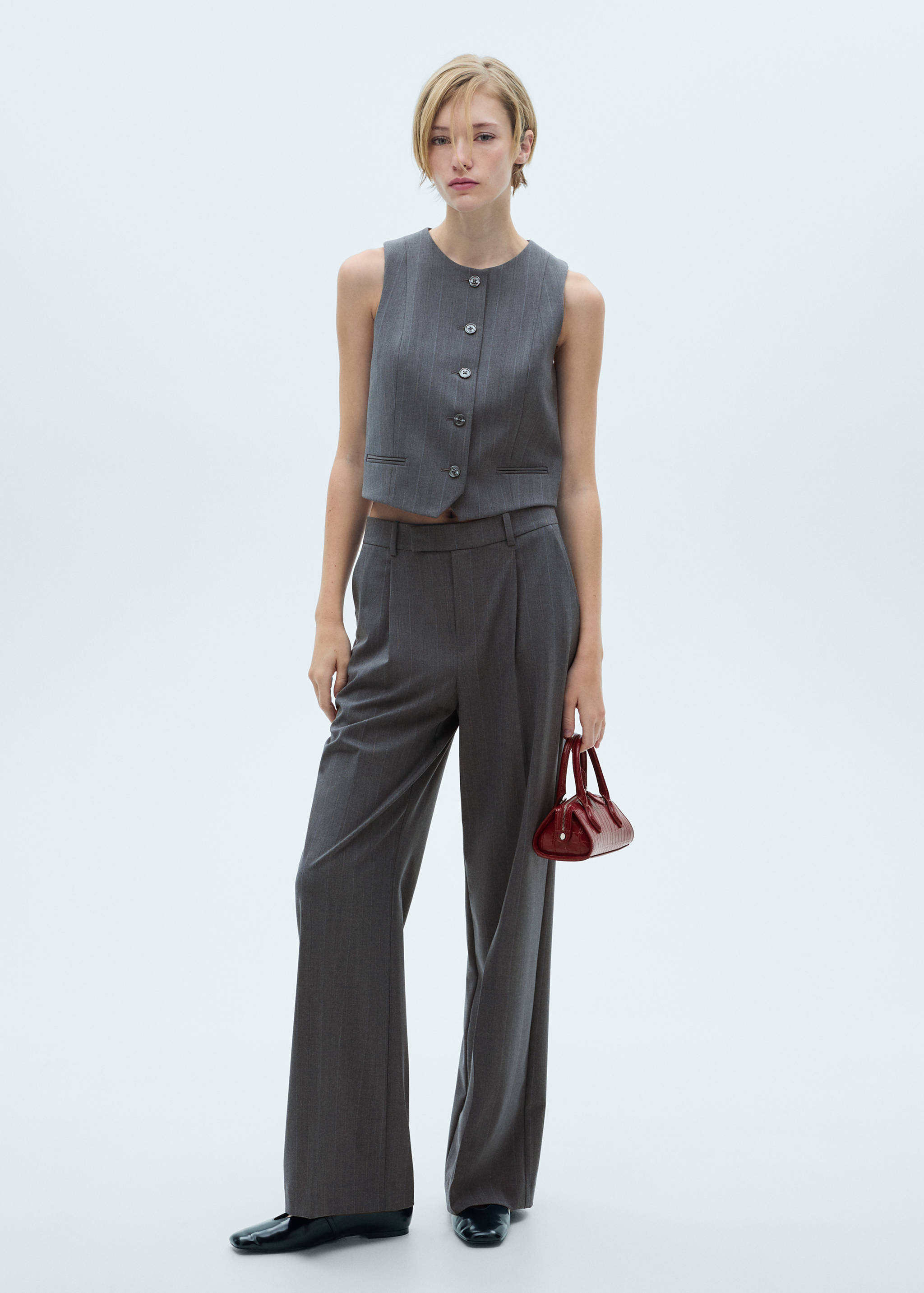 Gilet de costume à fines rayures - Plan général