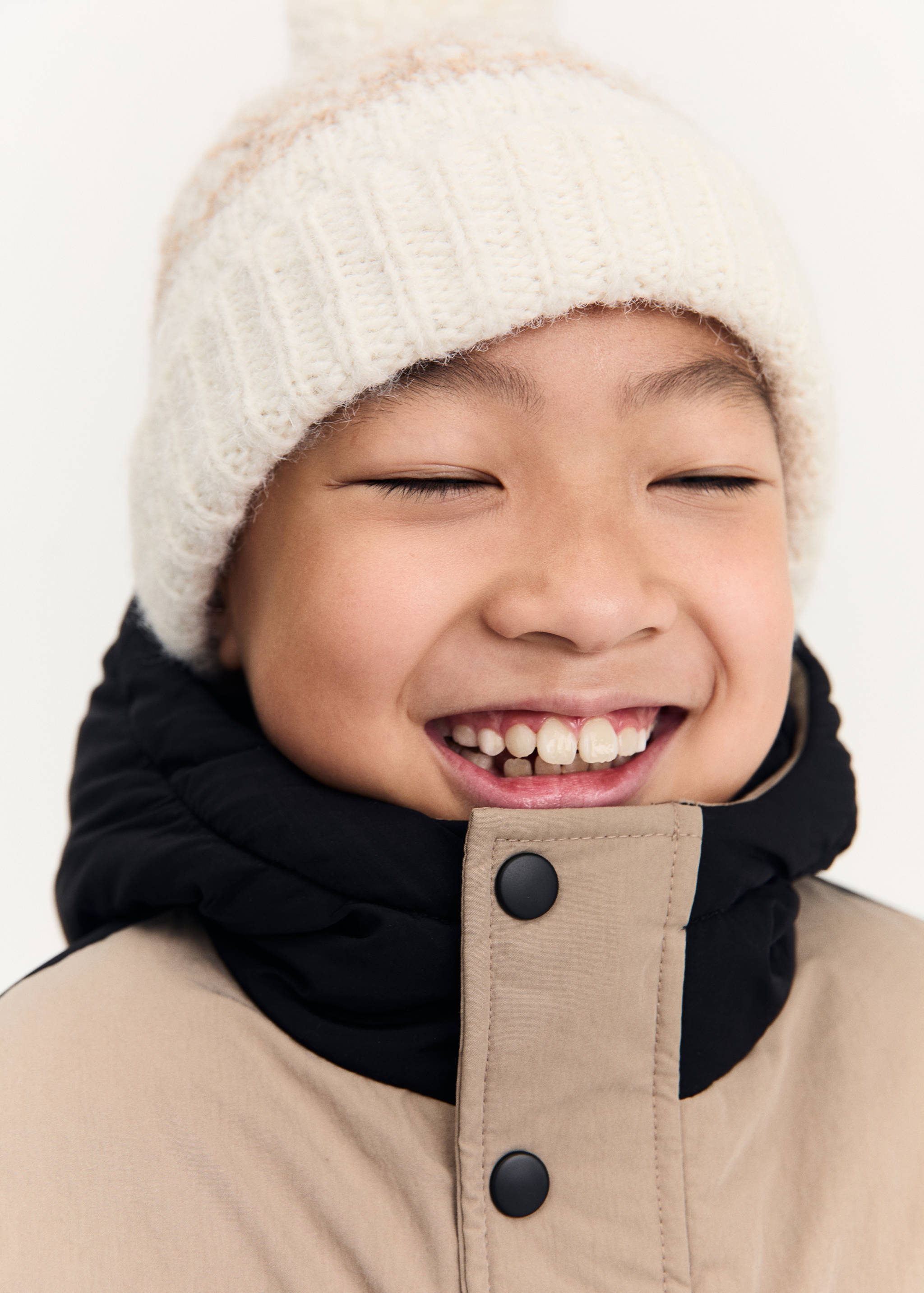 Jacquard pompom beanie - General plane