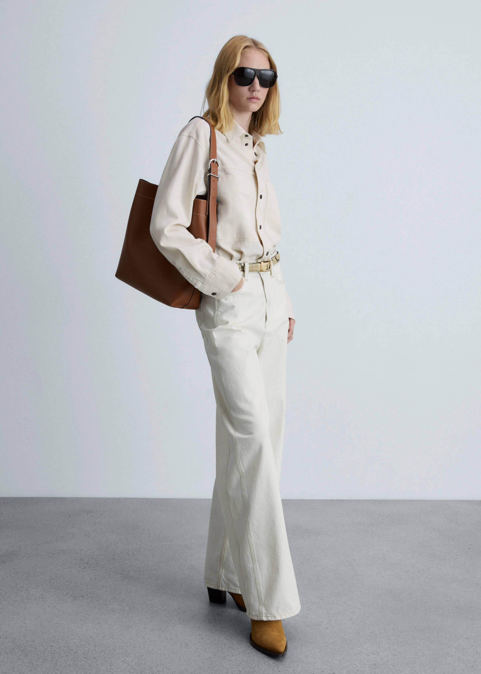 Suede cowboy boots - General plane