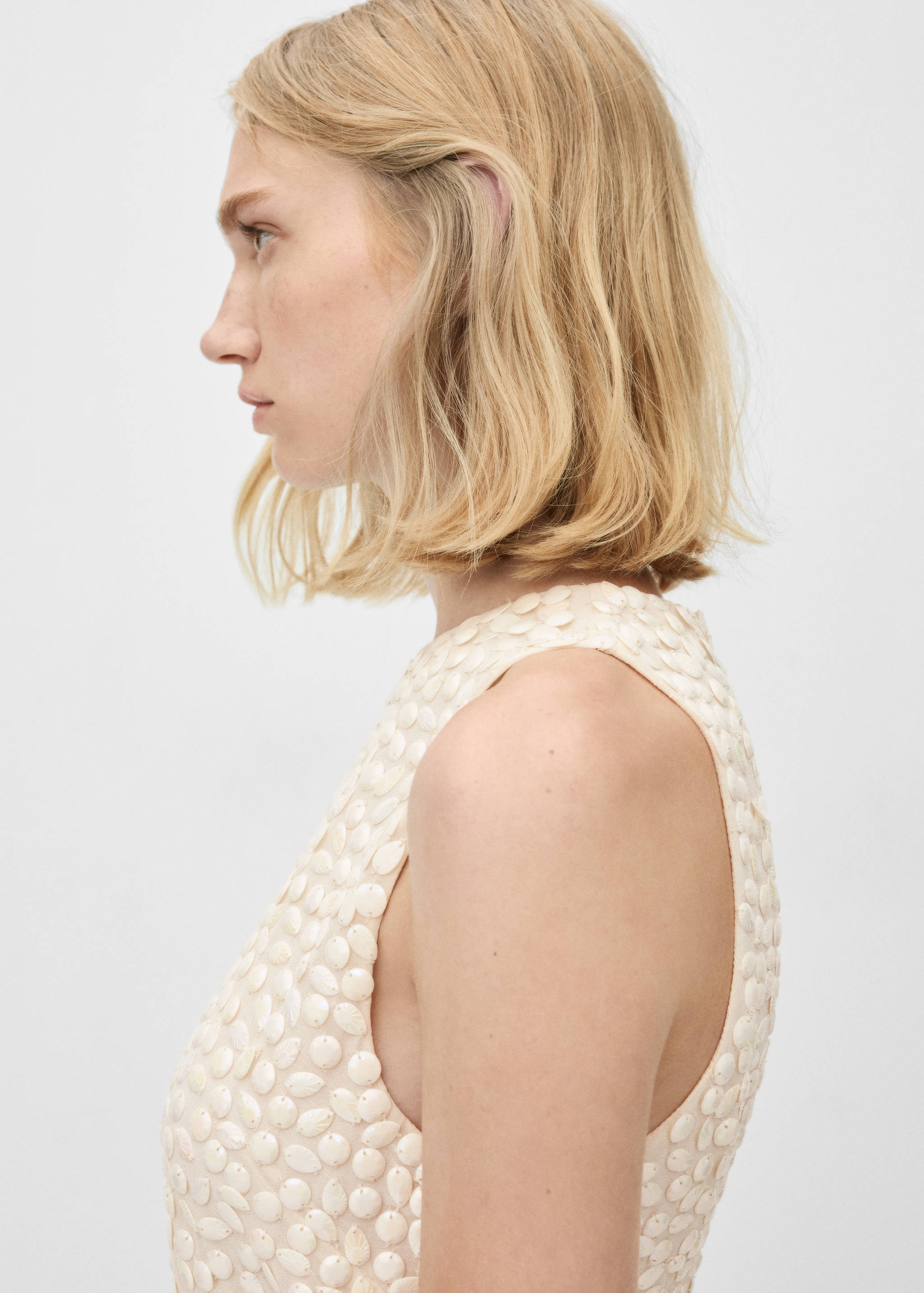 Short beaded dress - Details of the article 6