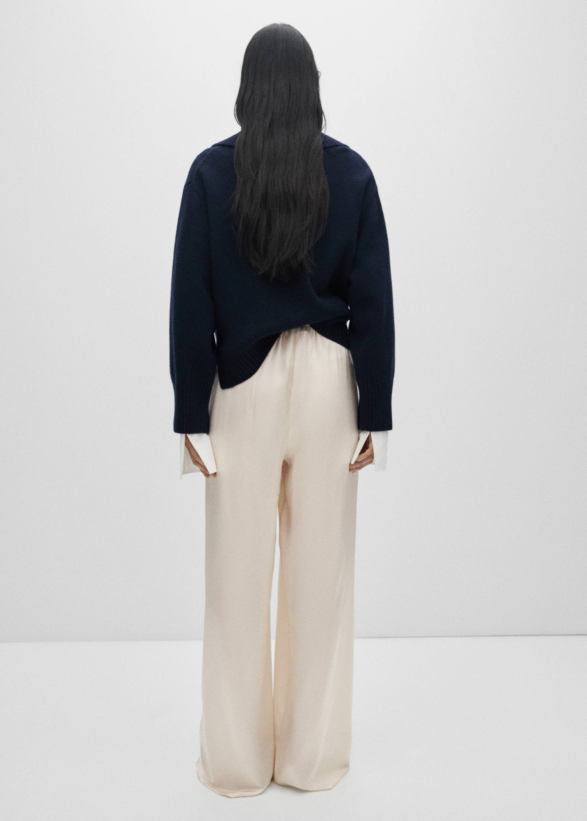 100% silk wide leg trousers - Reverse of the article