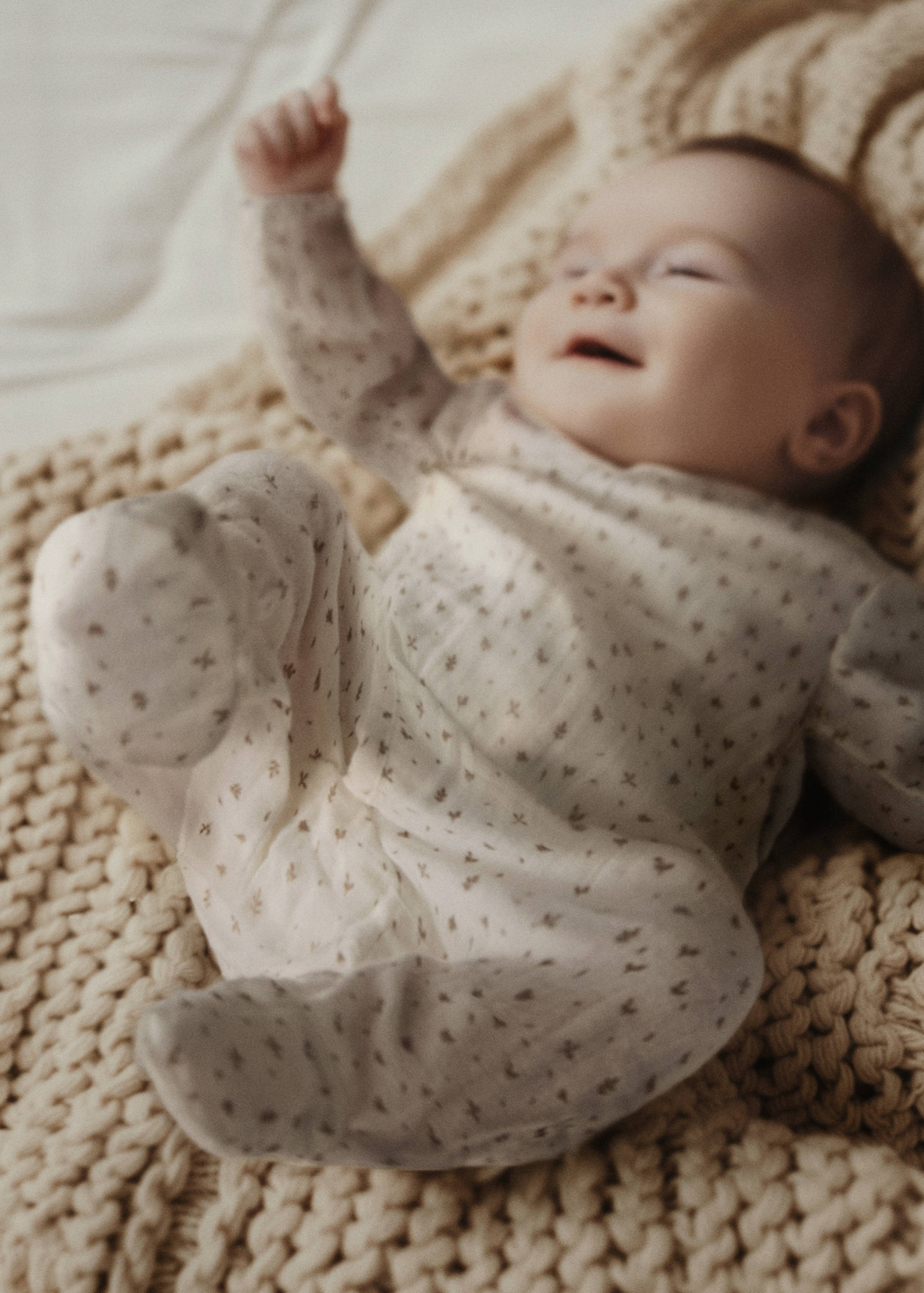 Babygro de algodão às flores - Pormenor do artigo 5