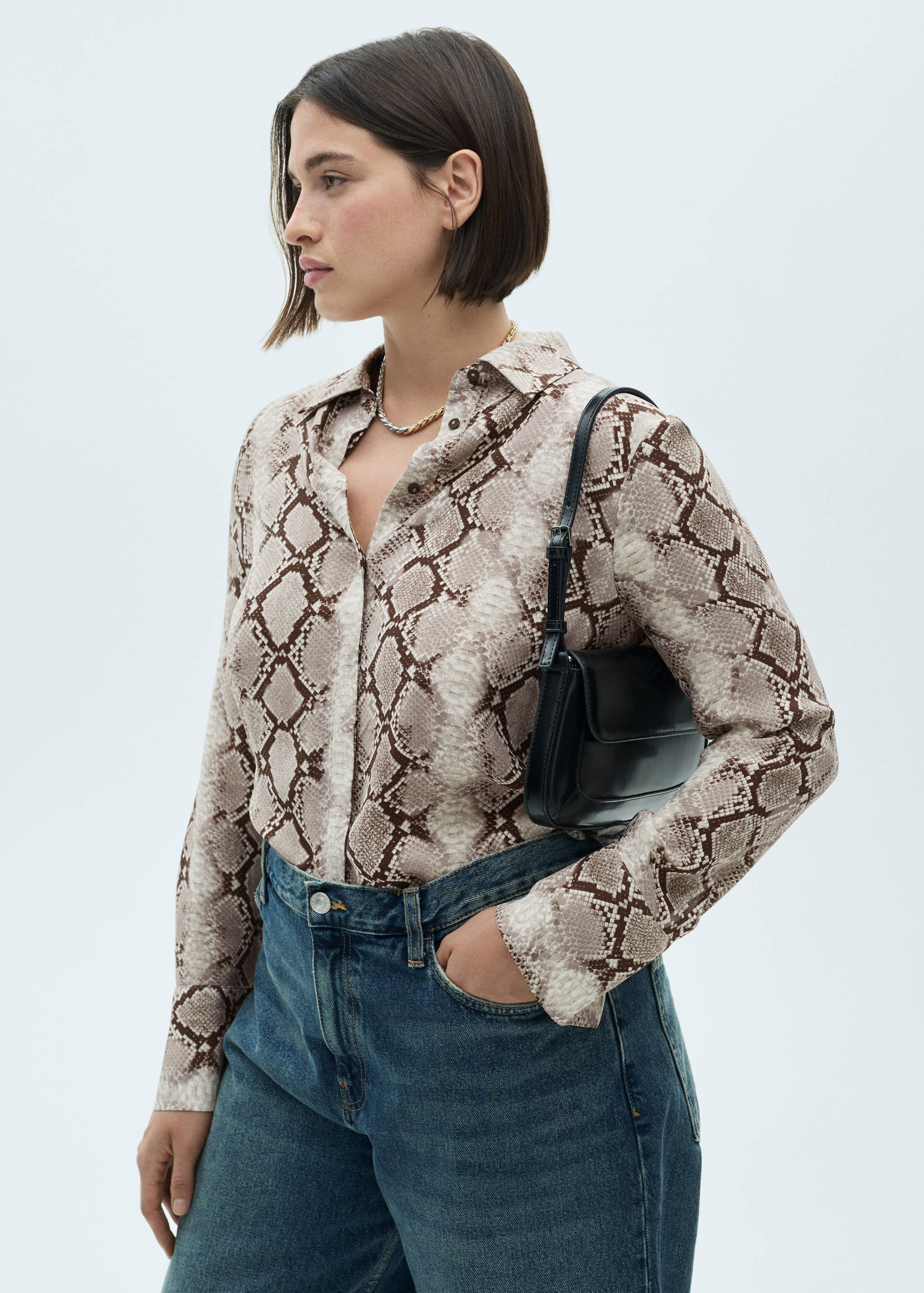 Animal print flowing shirt - Details of the article 5