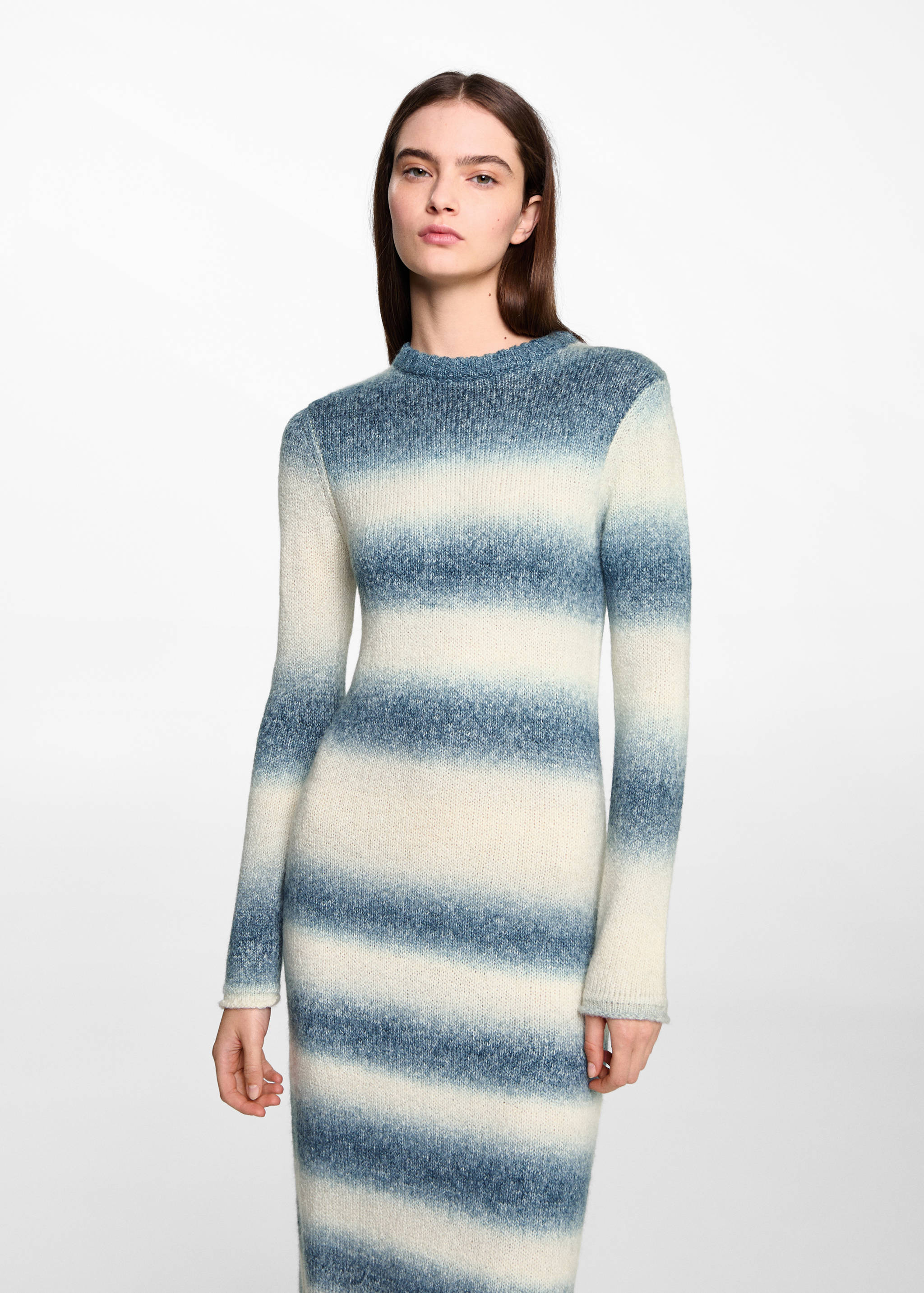 Striped sweater dress - Details of the article 4