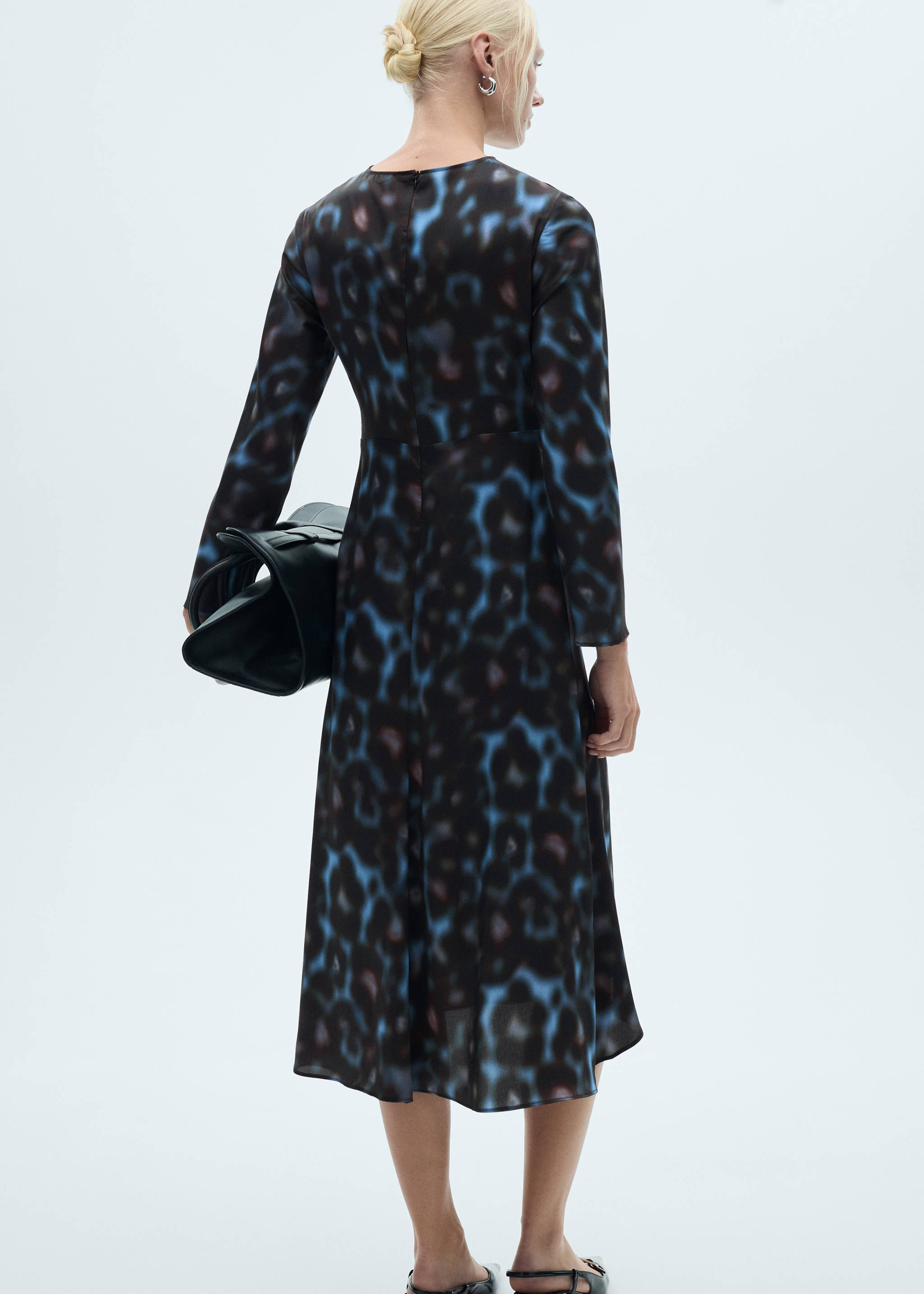 Printed draped satin dress - Reverse of the article