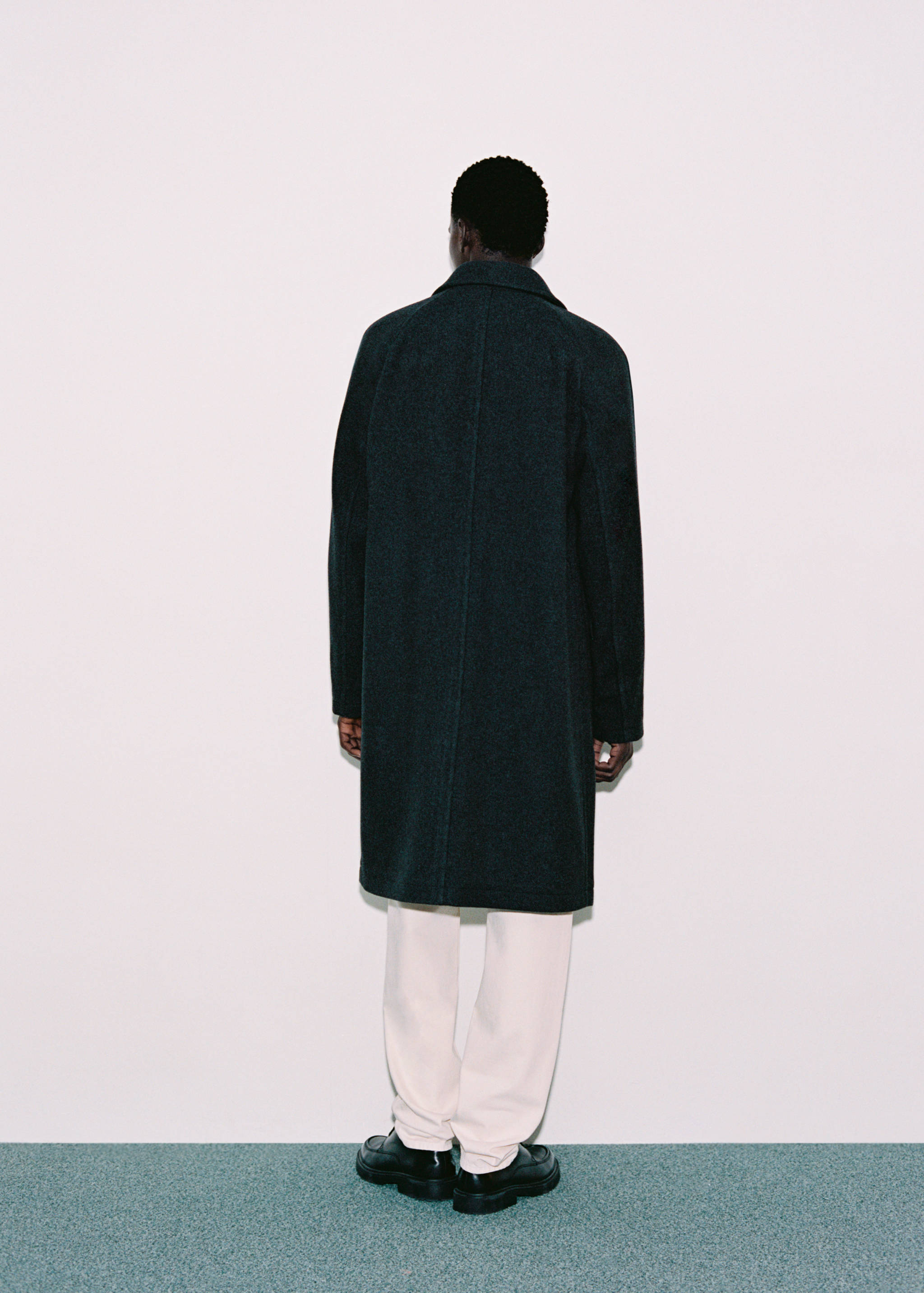 Pocketed wool coat - Details of the article 3
