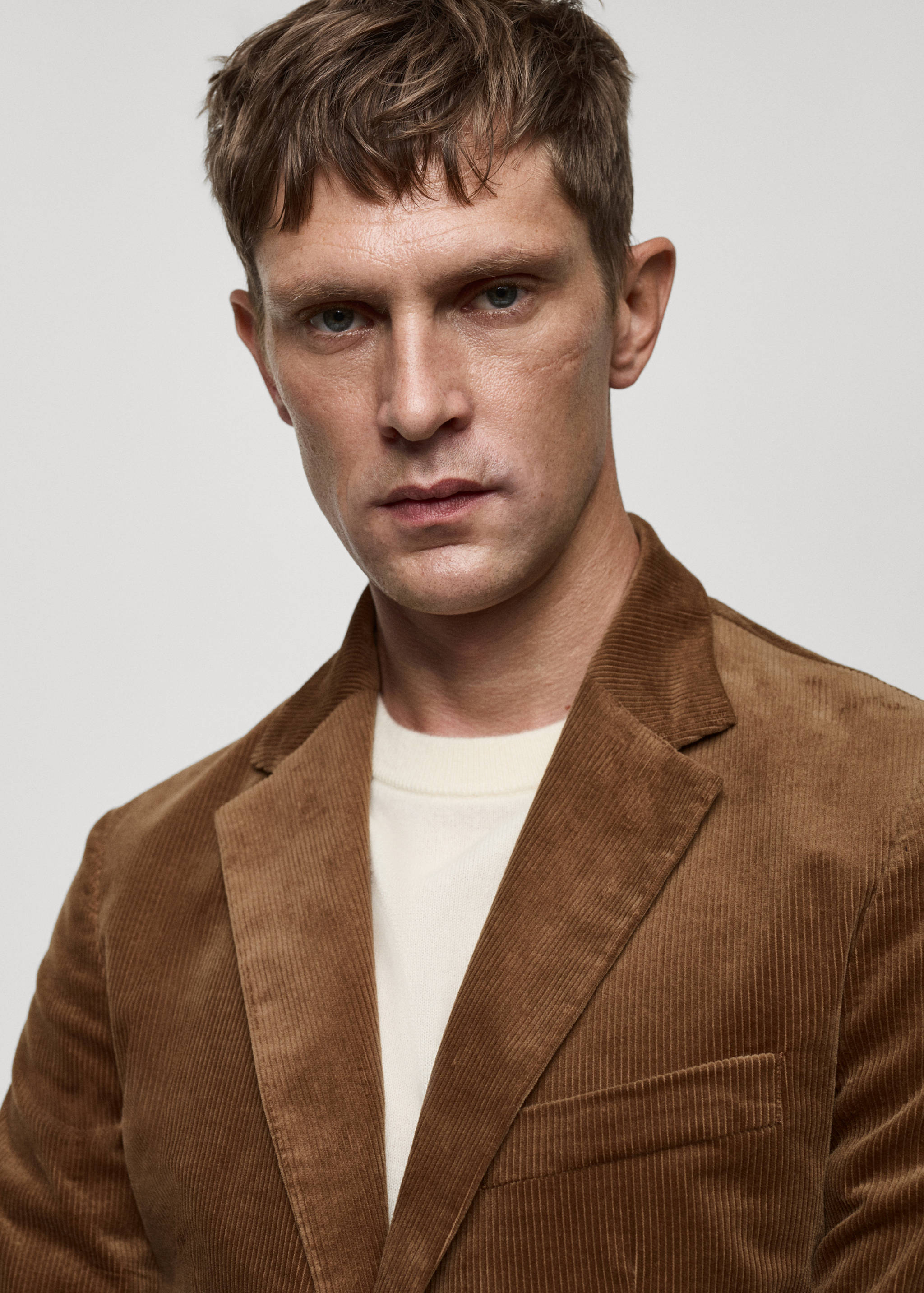 Slim fit corduroy blazer - Details of the article 1