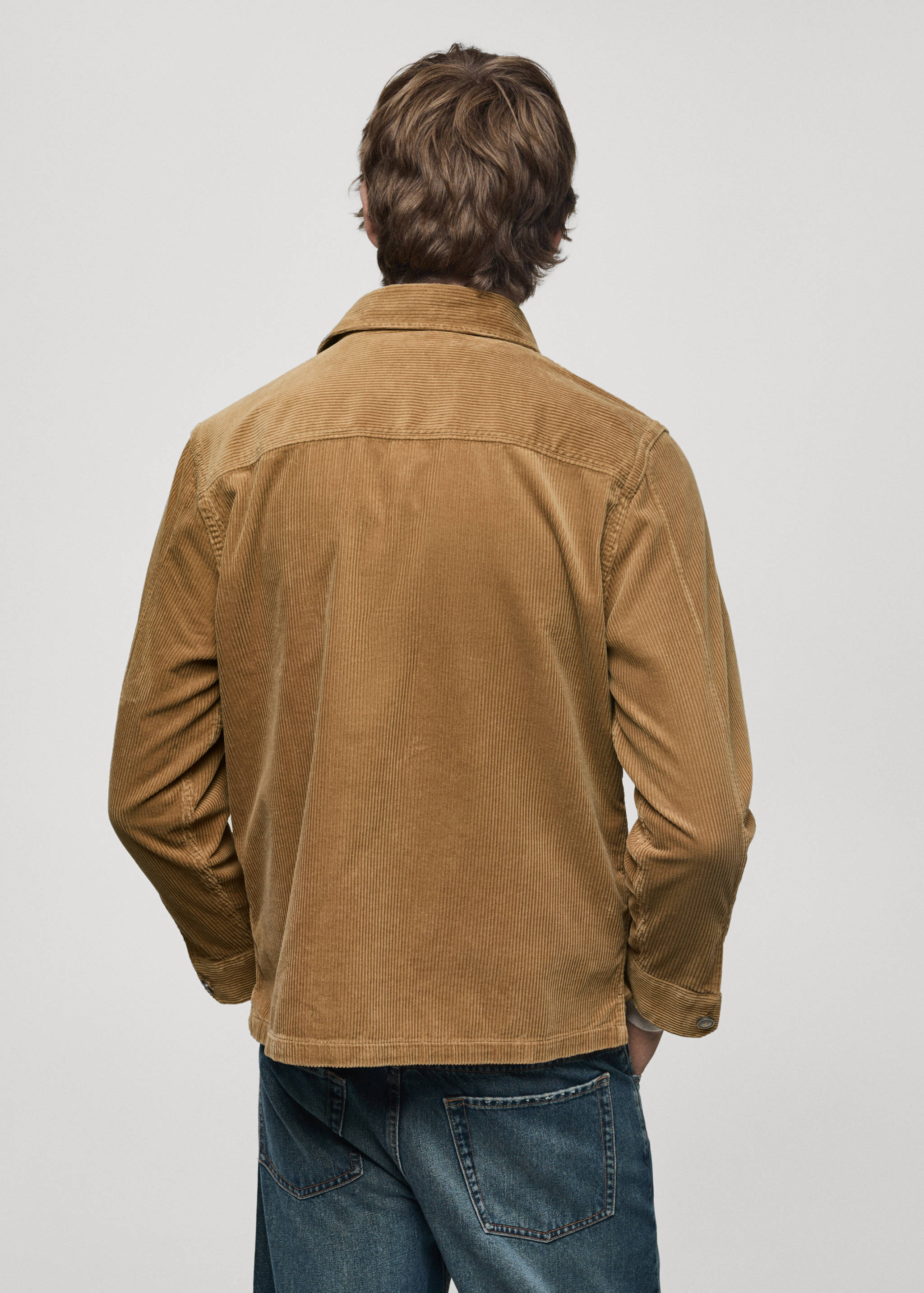 Corduroy overshirt with pockets - Reverse of the article