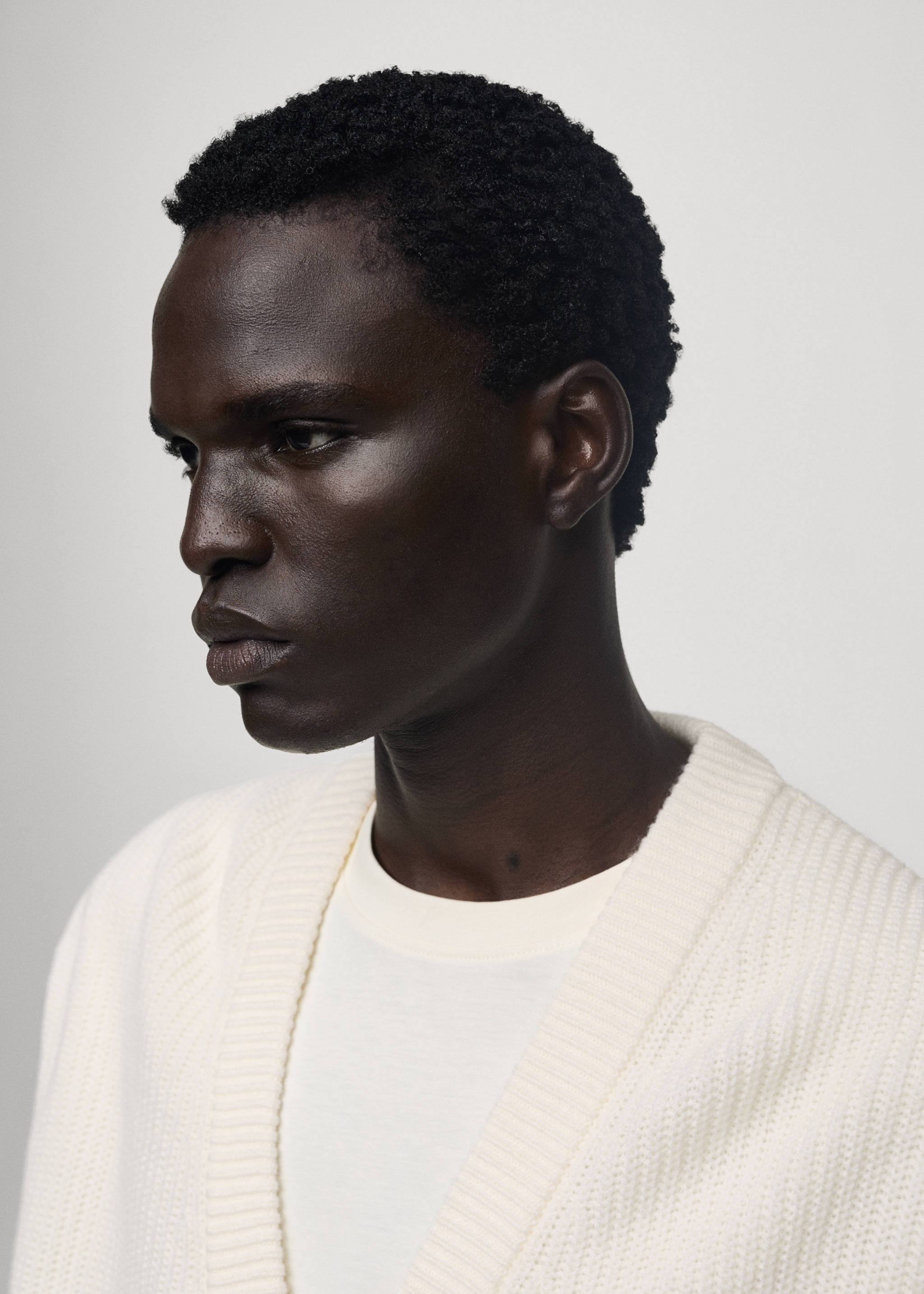 Chunky-knit relaxed-fit cardigan - Details of the article 1