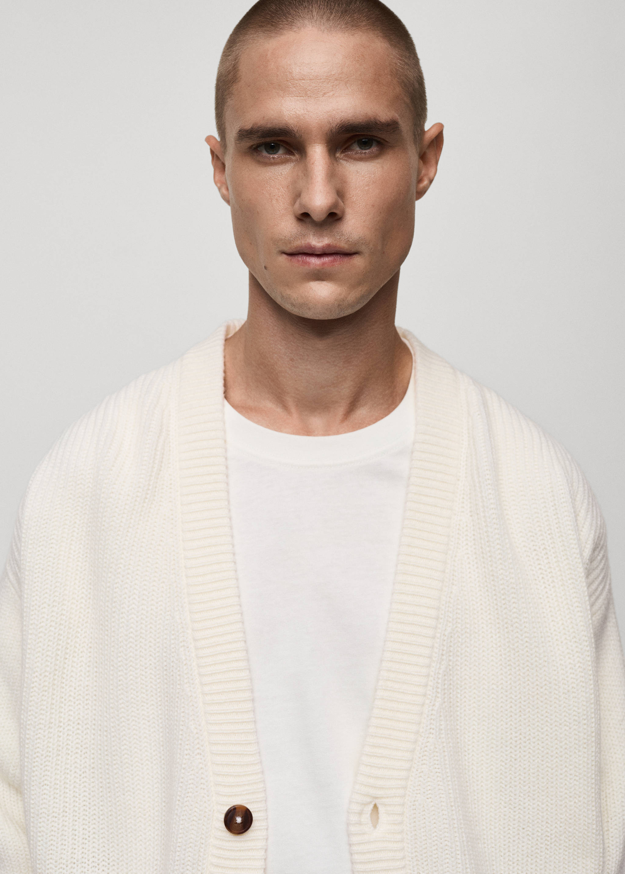 Chunky-knit relaxed-fit cardigan - Details of the article 3