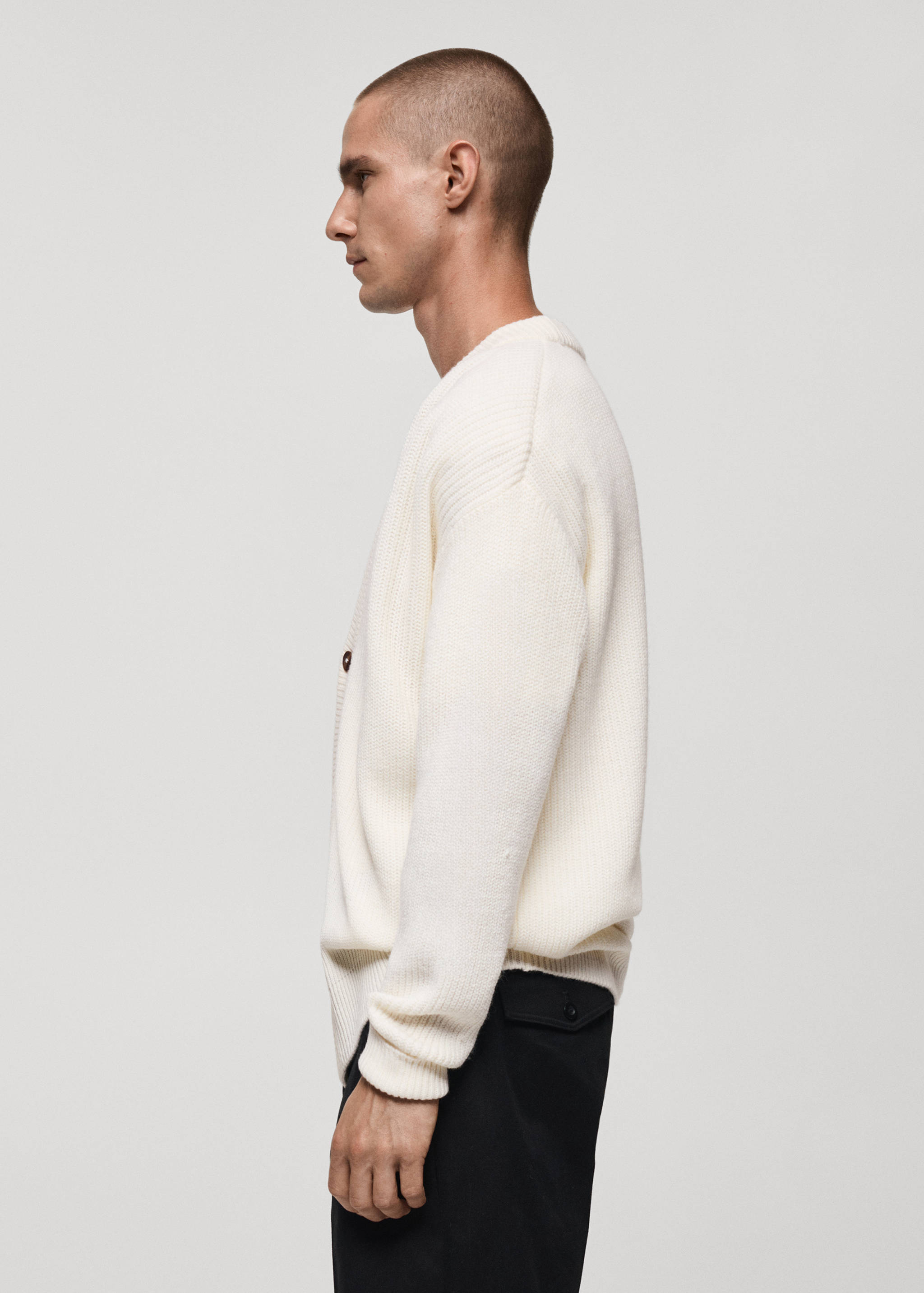 Chunky-knit relaxed-fit cardigan - Details of the article 2