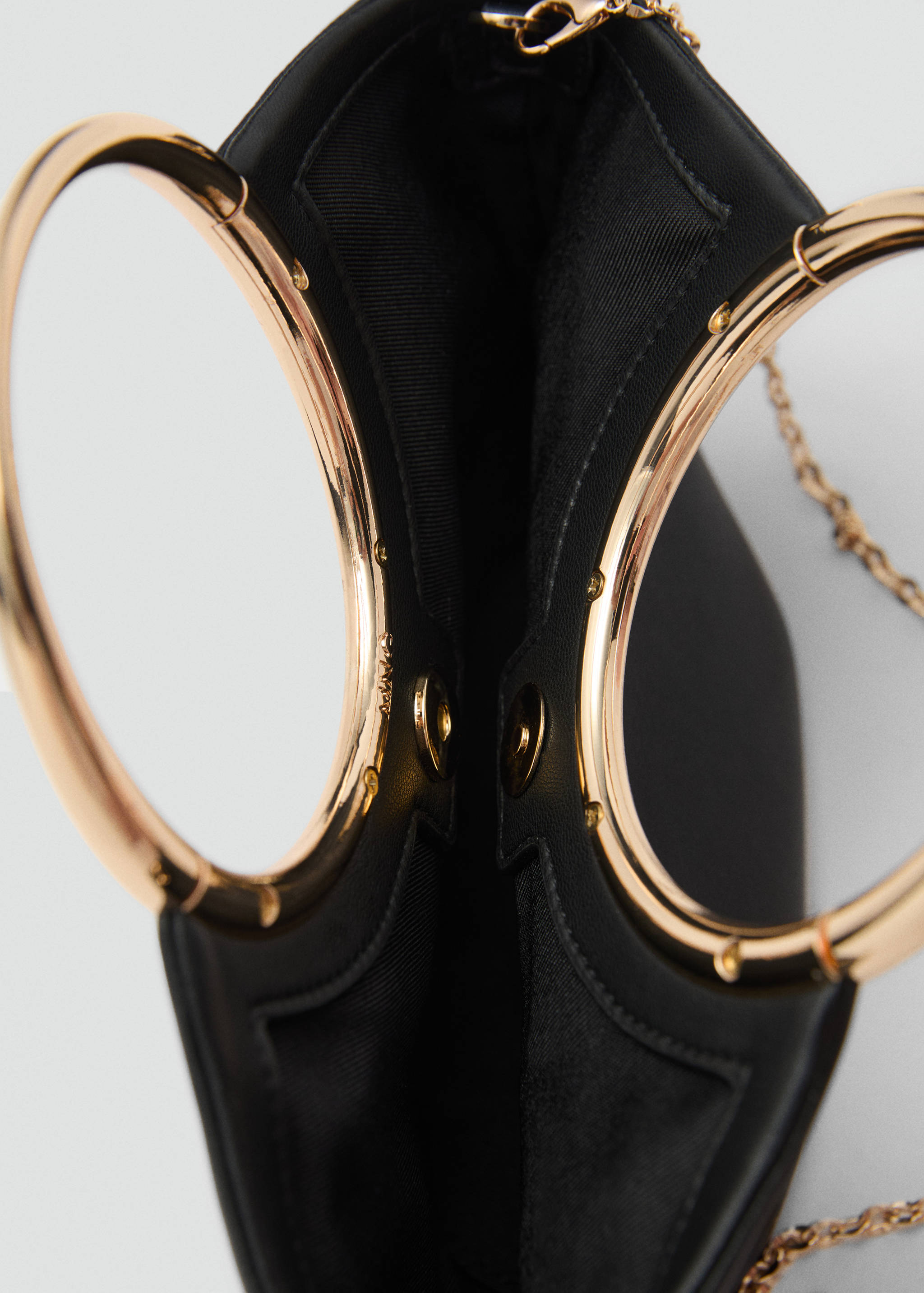 Handbag with metallic details - Details of the article 2