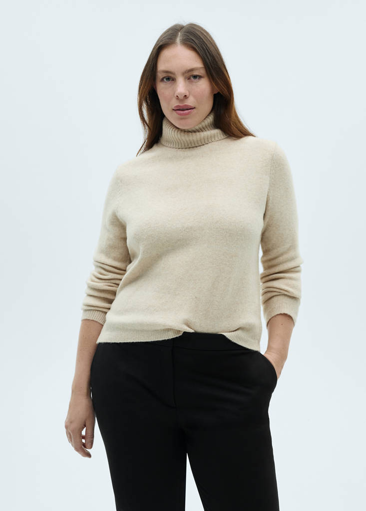 Flared flowing trousers — Black