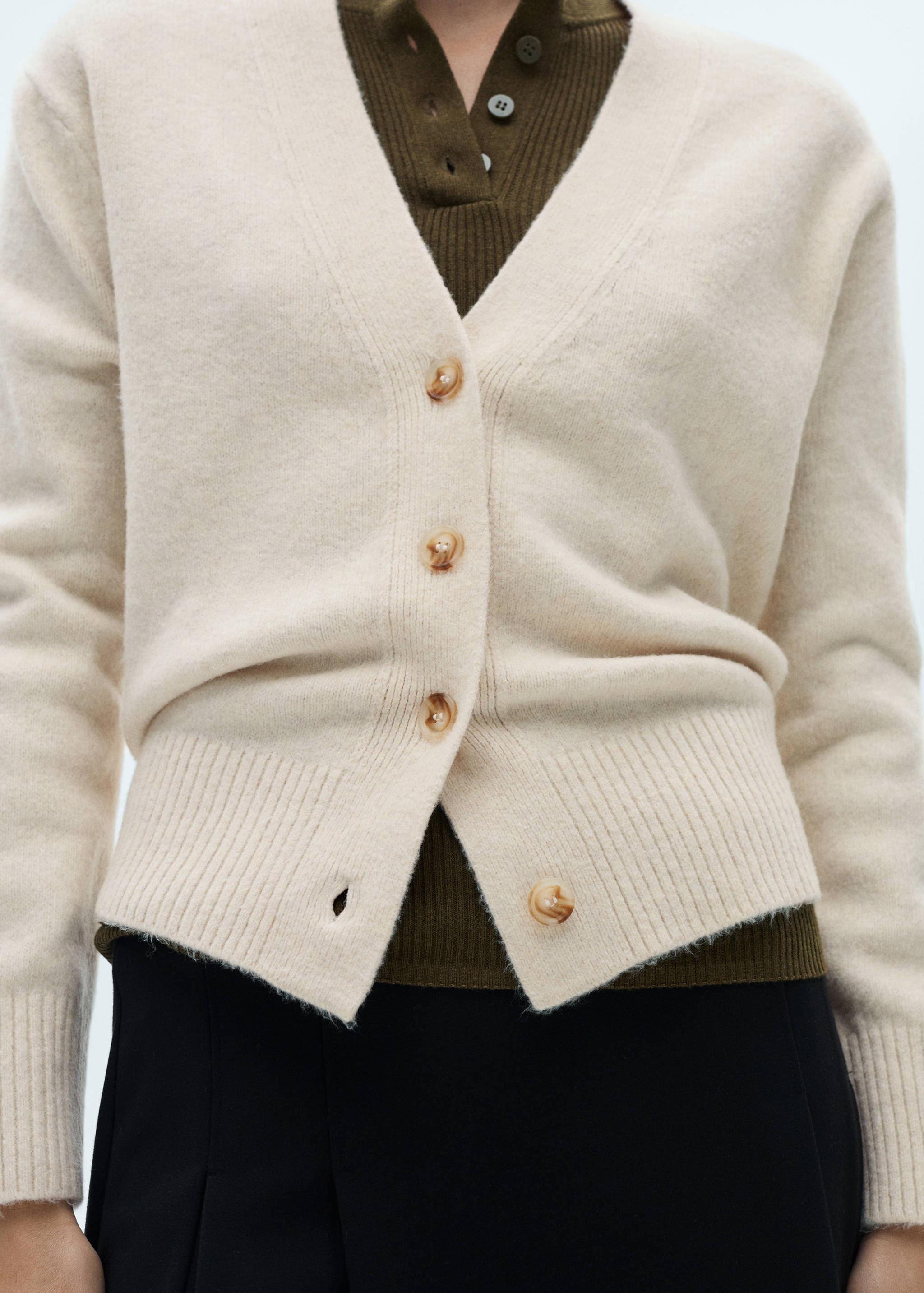Button knit cardigan - Details of the article 6