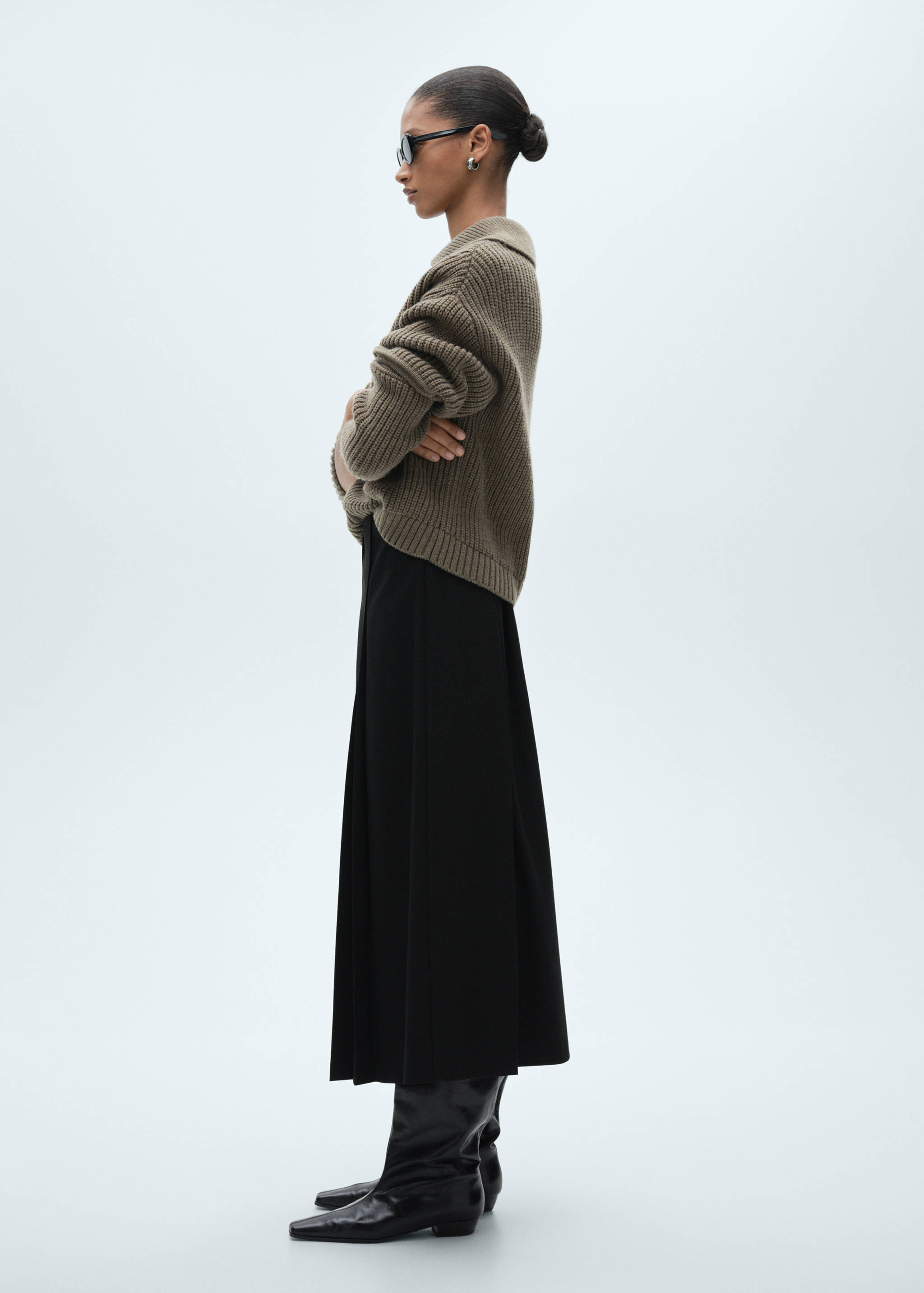Pleated midi-skirt - Details of the article 1