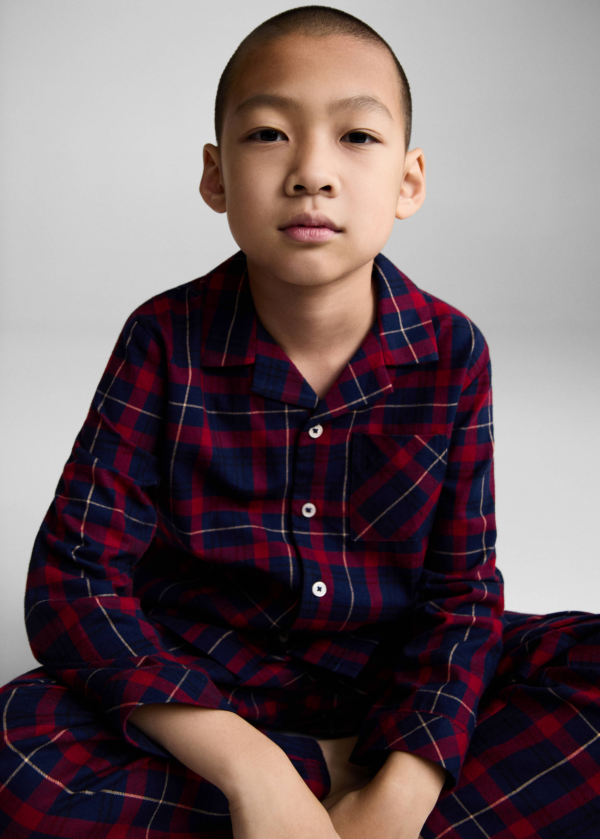 Two-pieces check long pyjamas - Details of the article 1