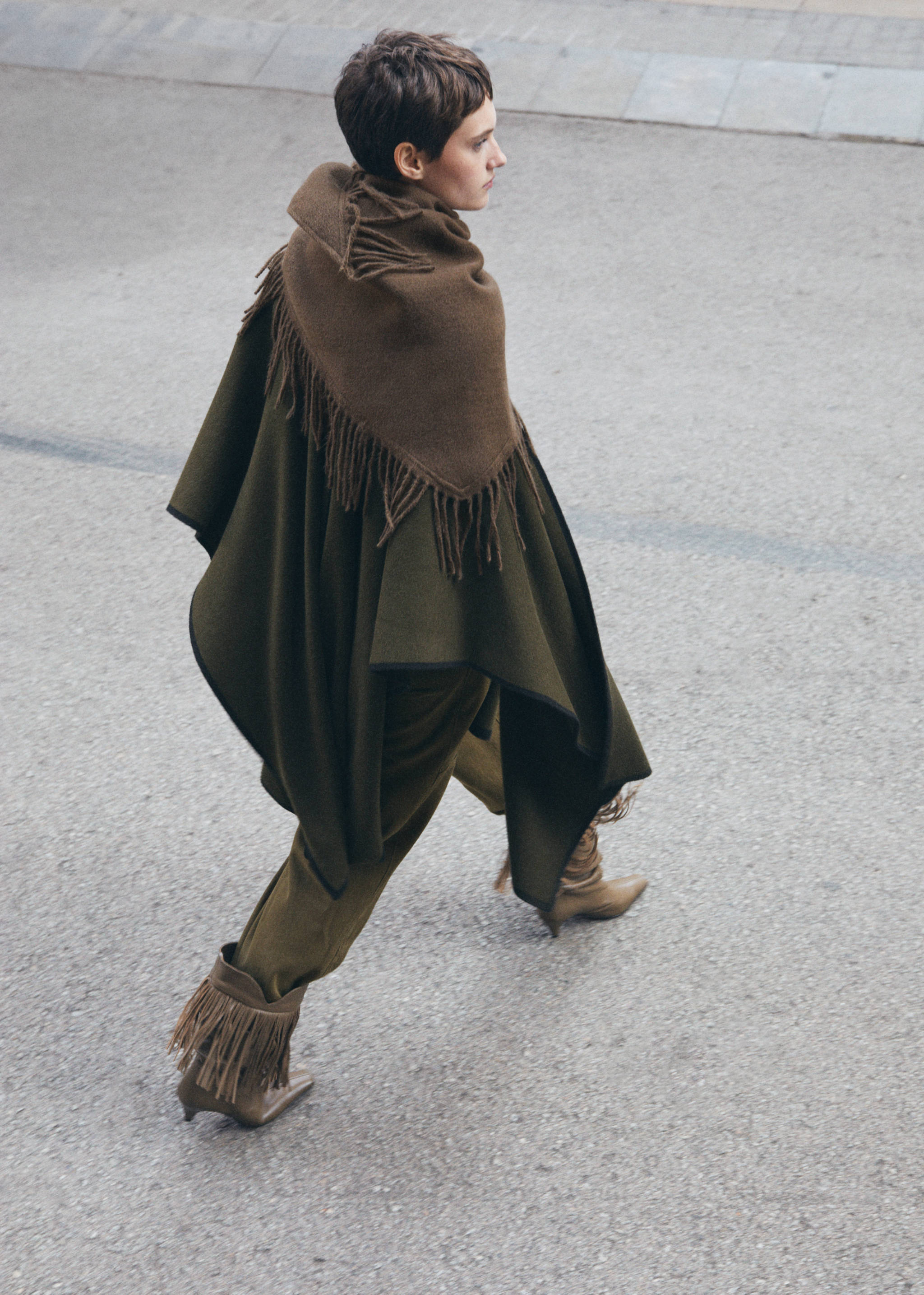 Cape maille liseré contrastant - Détail de l'article 6