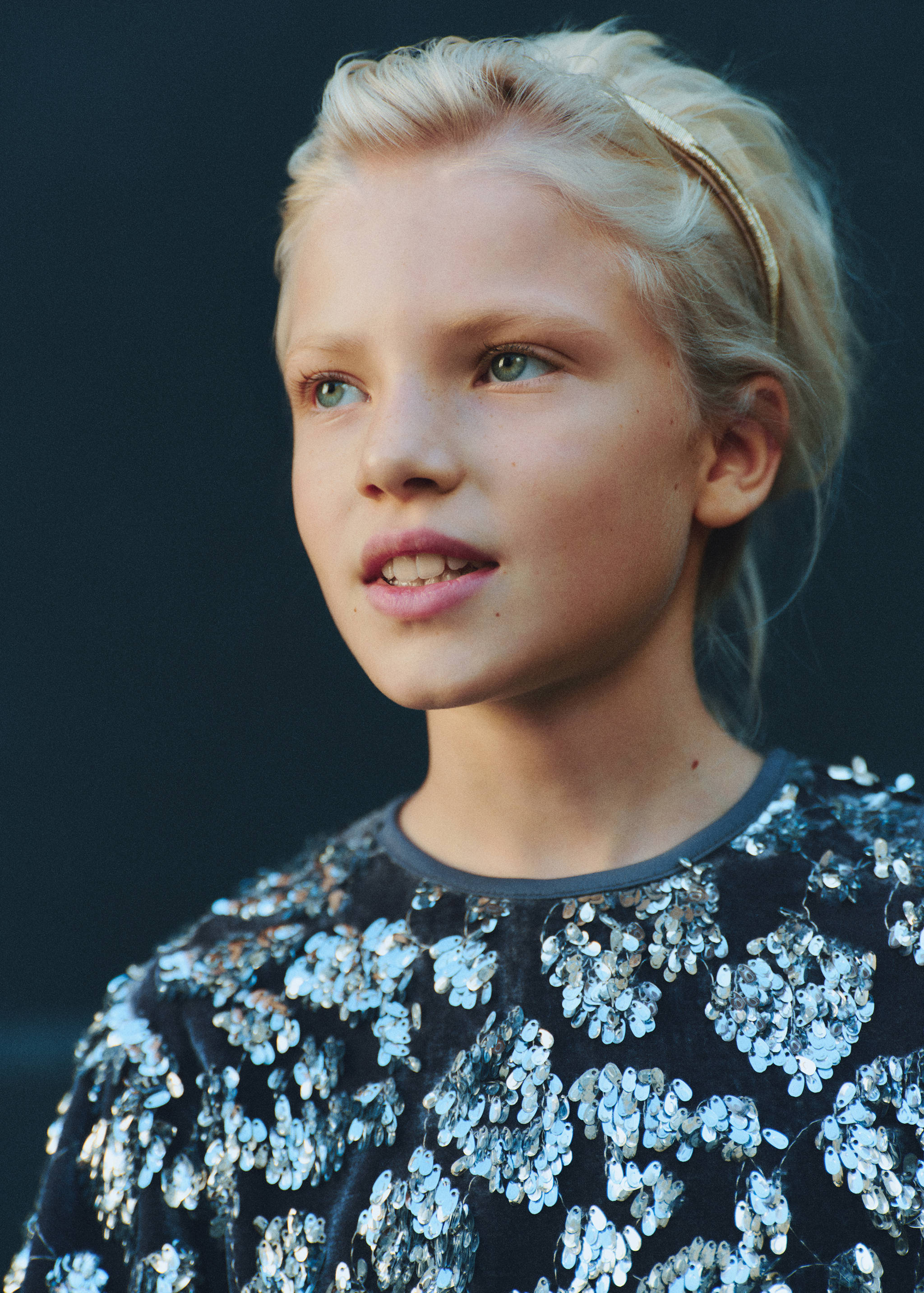 Sequin T-shirt - Details of the article 6