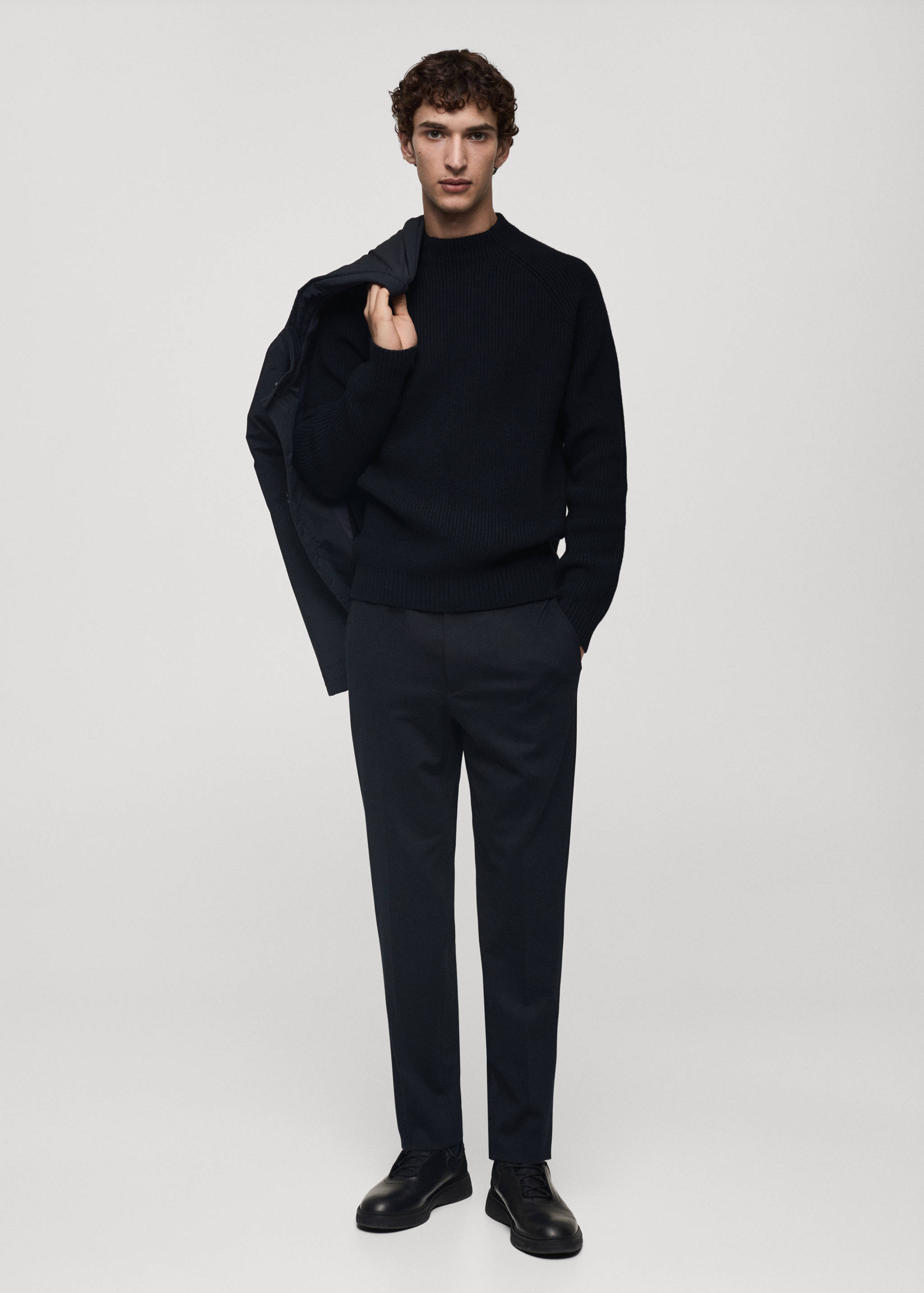 Coolmax® breathable wool-blend sweater - Plan général