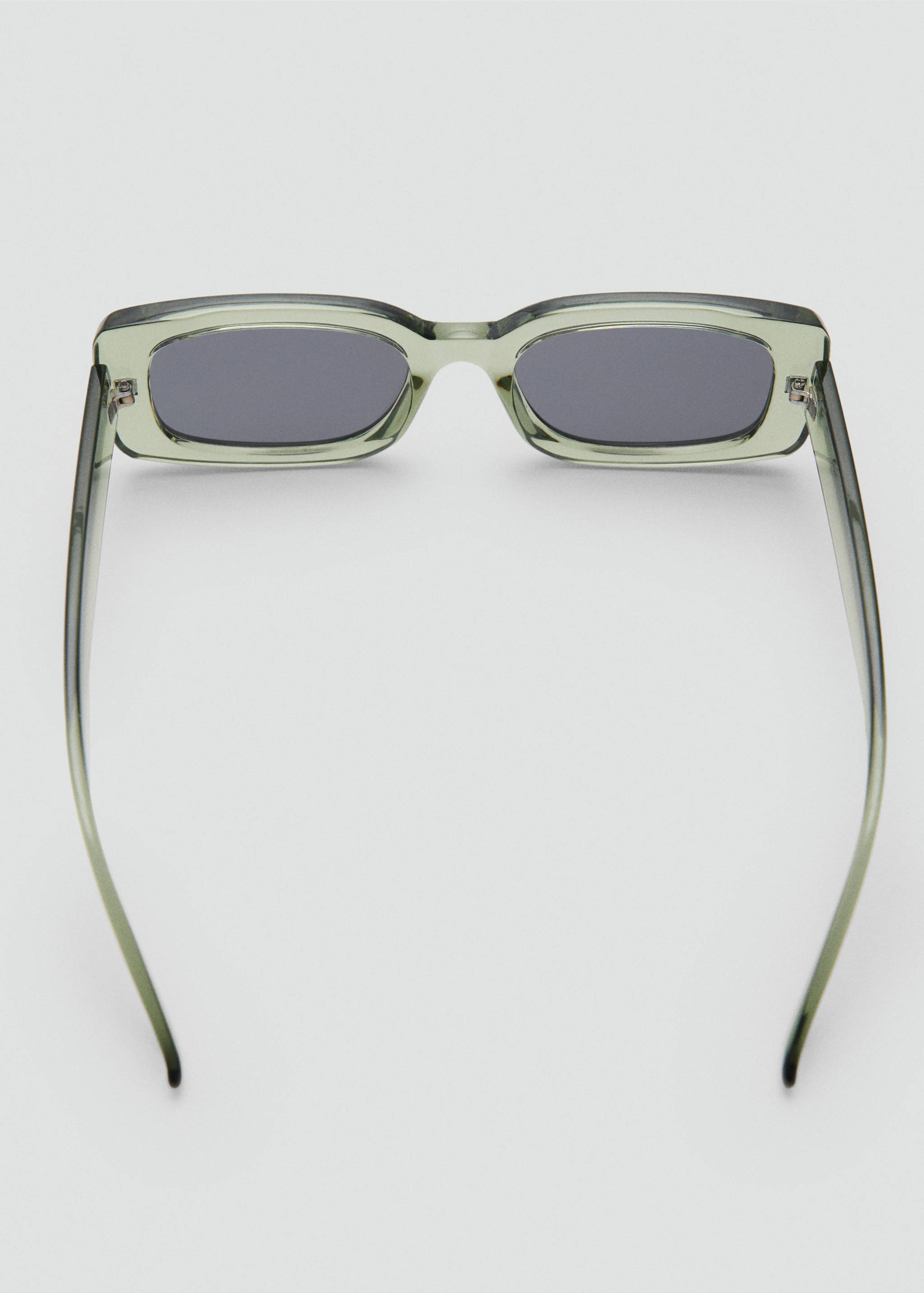 Resin frame sunglasses - Details of the article 1