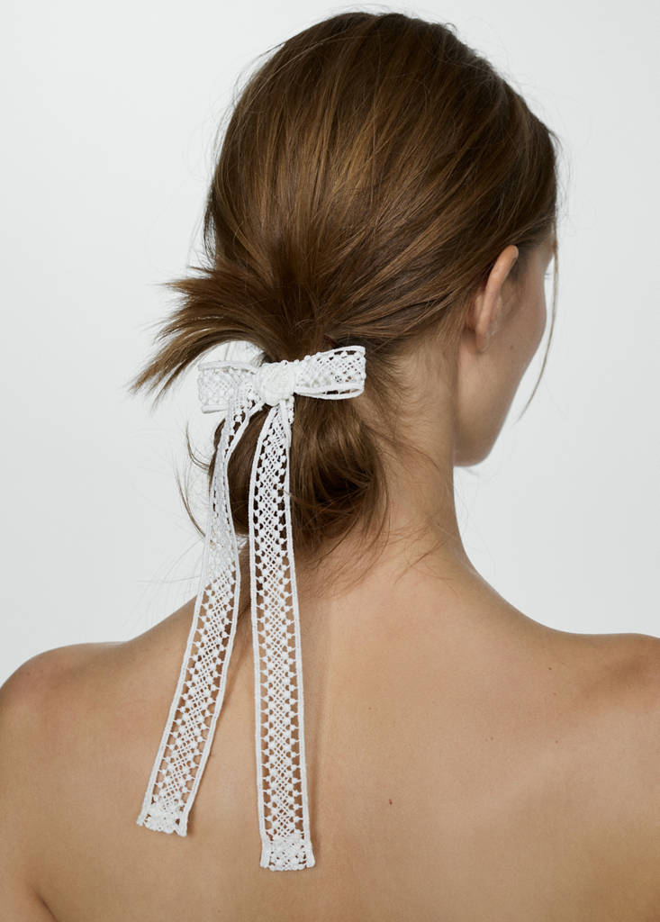 Pack of 2 crochet bow pins — White