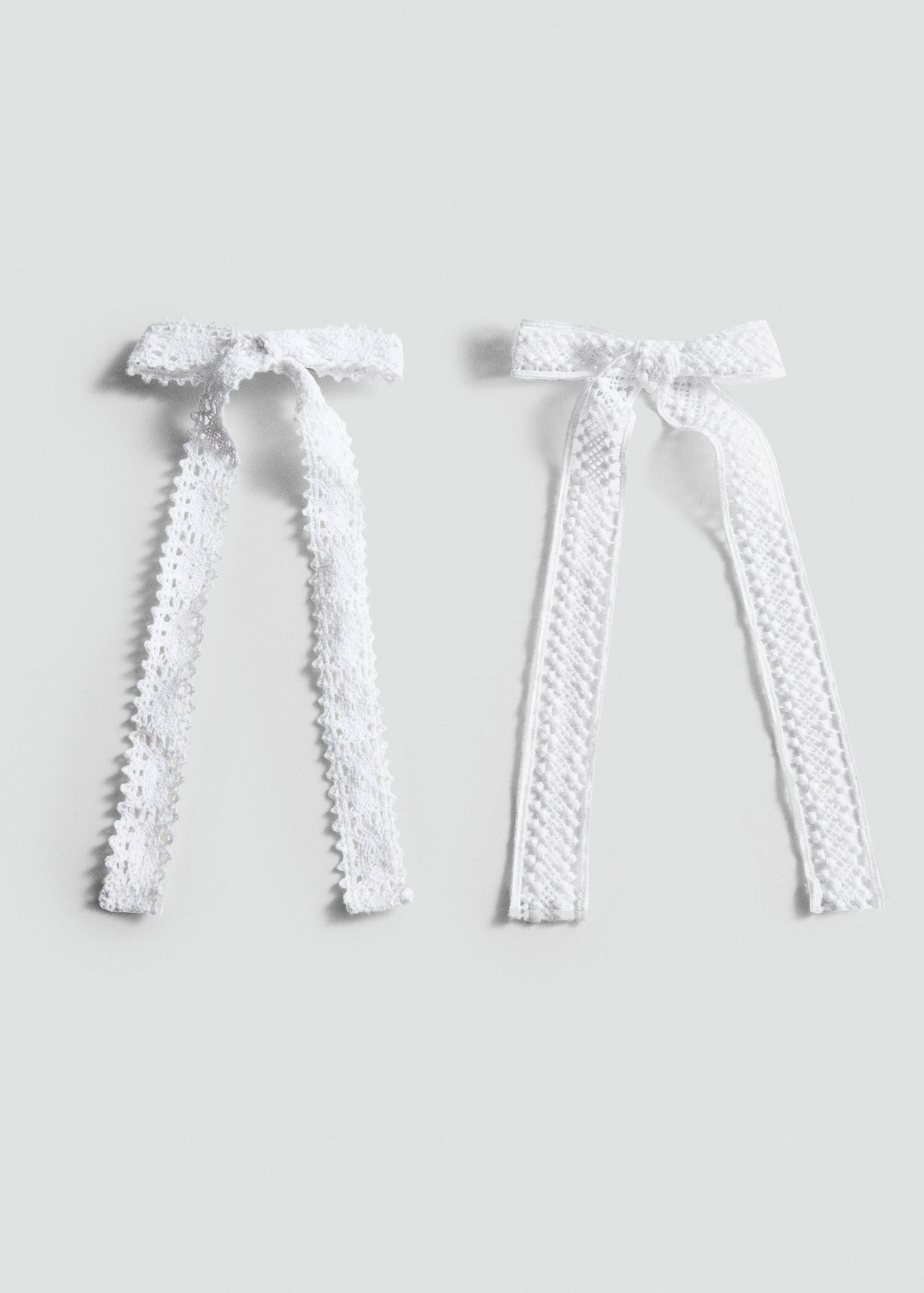 Pack of 2 crochet bow pins - Article without model