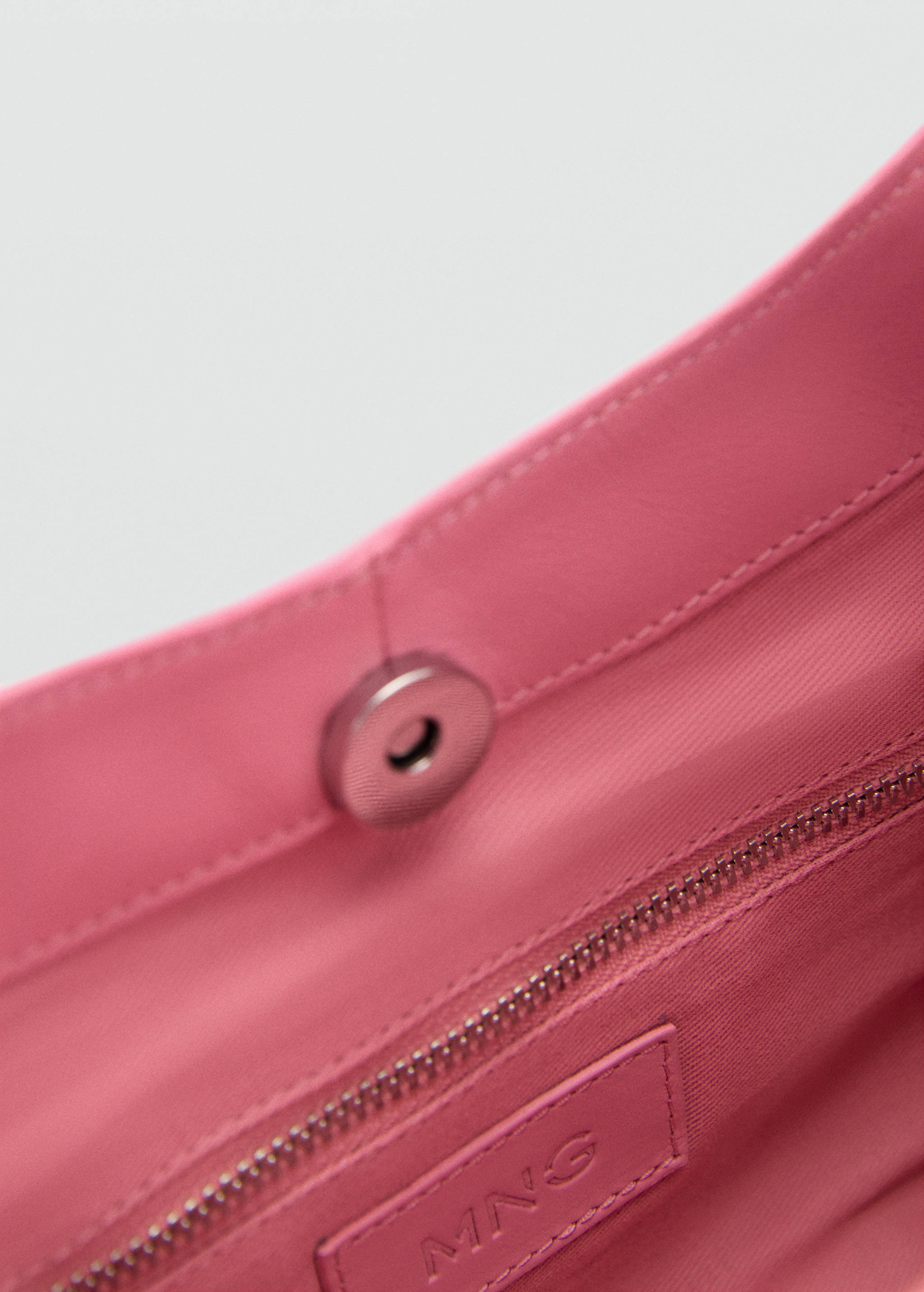 Stud leather bag - Details of the article 2