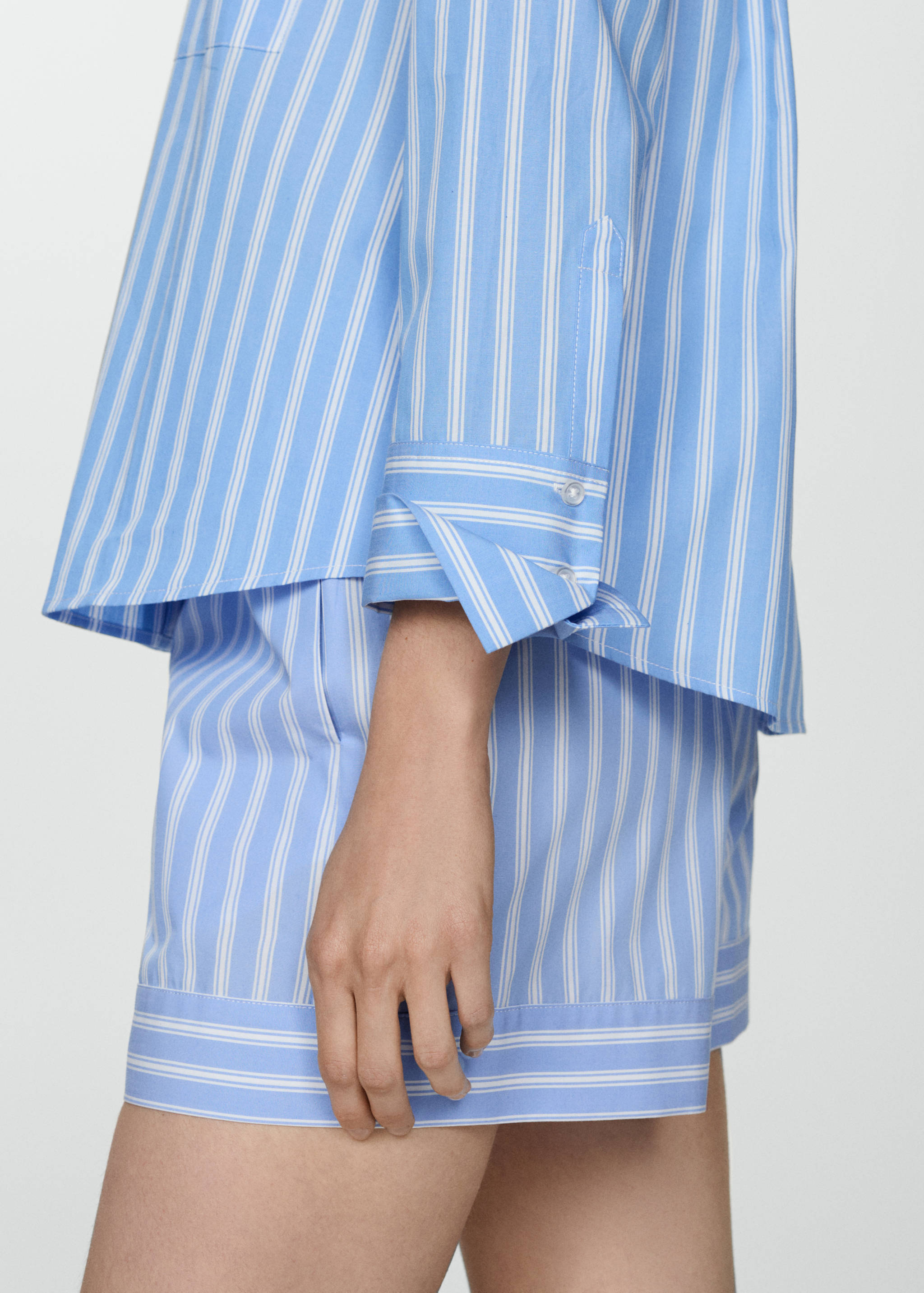 Striped cotton shirt - Details of the article 3