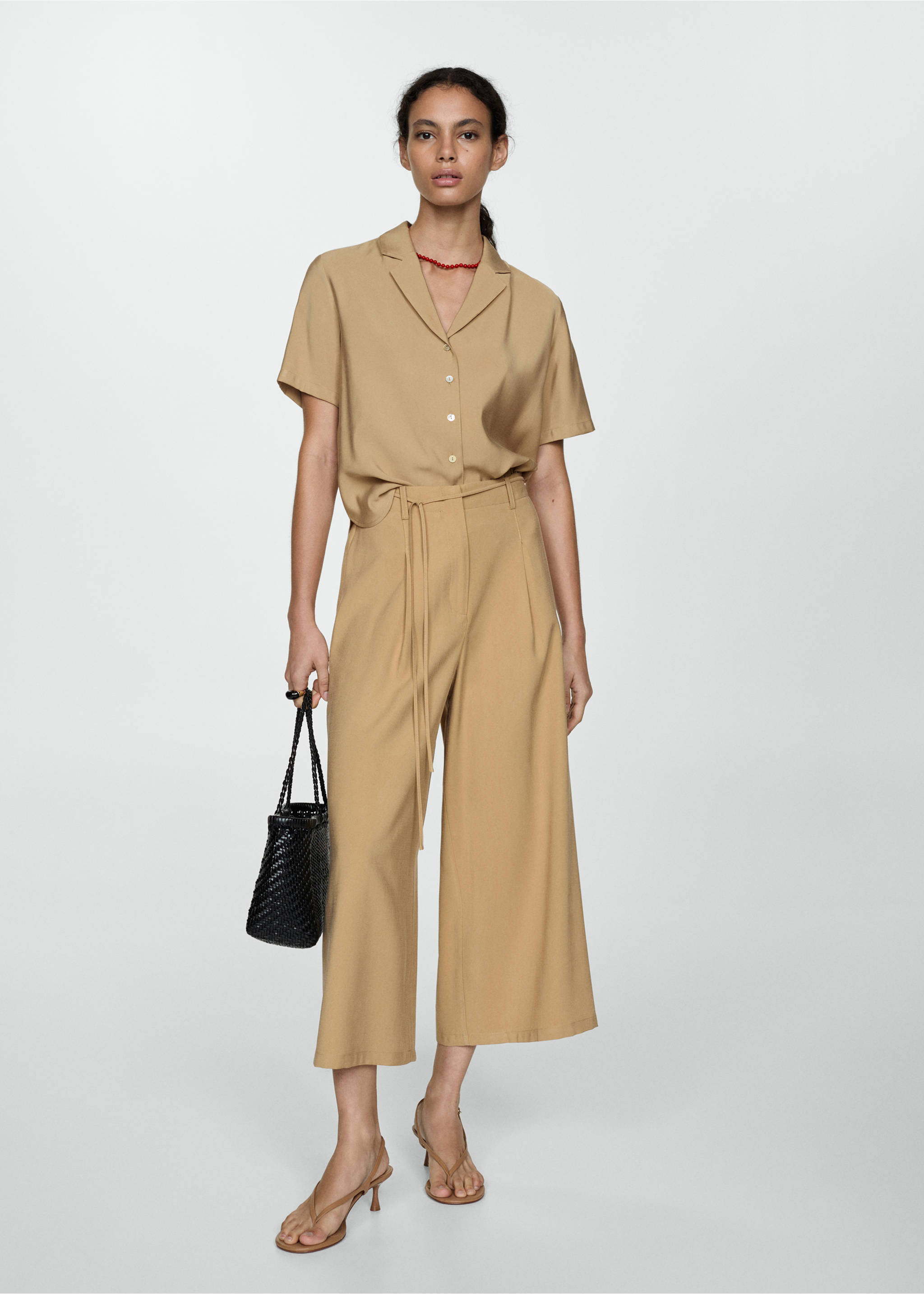 Short-sleeved satin shirt - General plane, Medium Brown. Ref: 77040280-00.