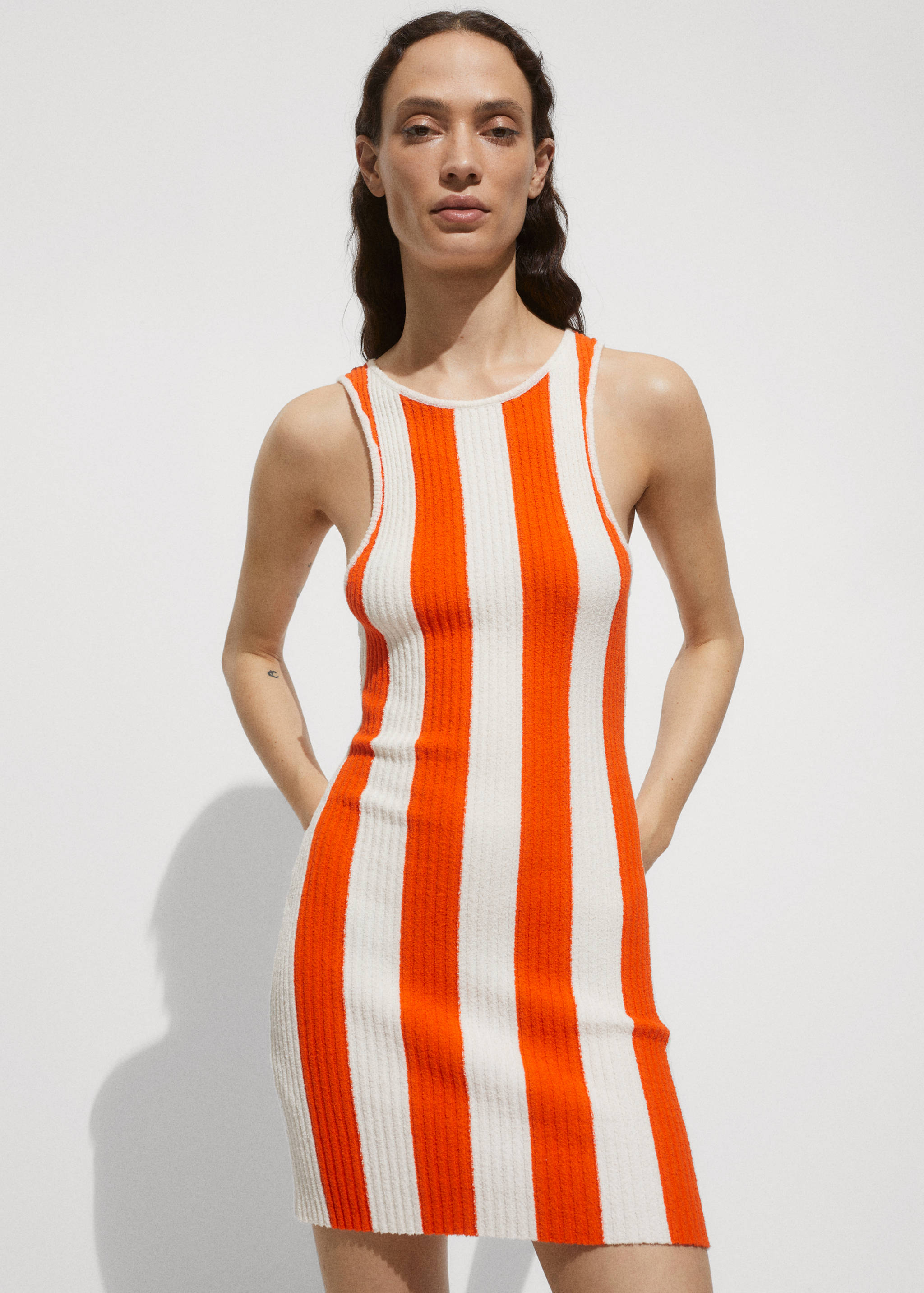 Ribbed knitted dress with stripes - Medium plane