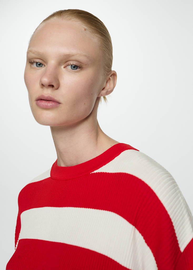 Ribbed  knit t-shirt — Red