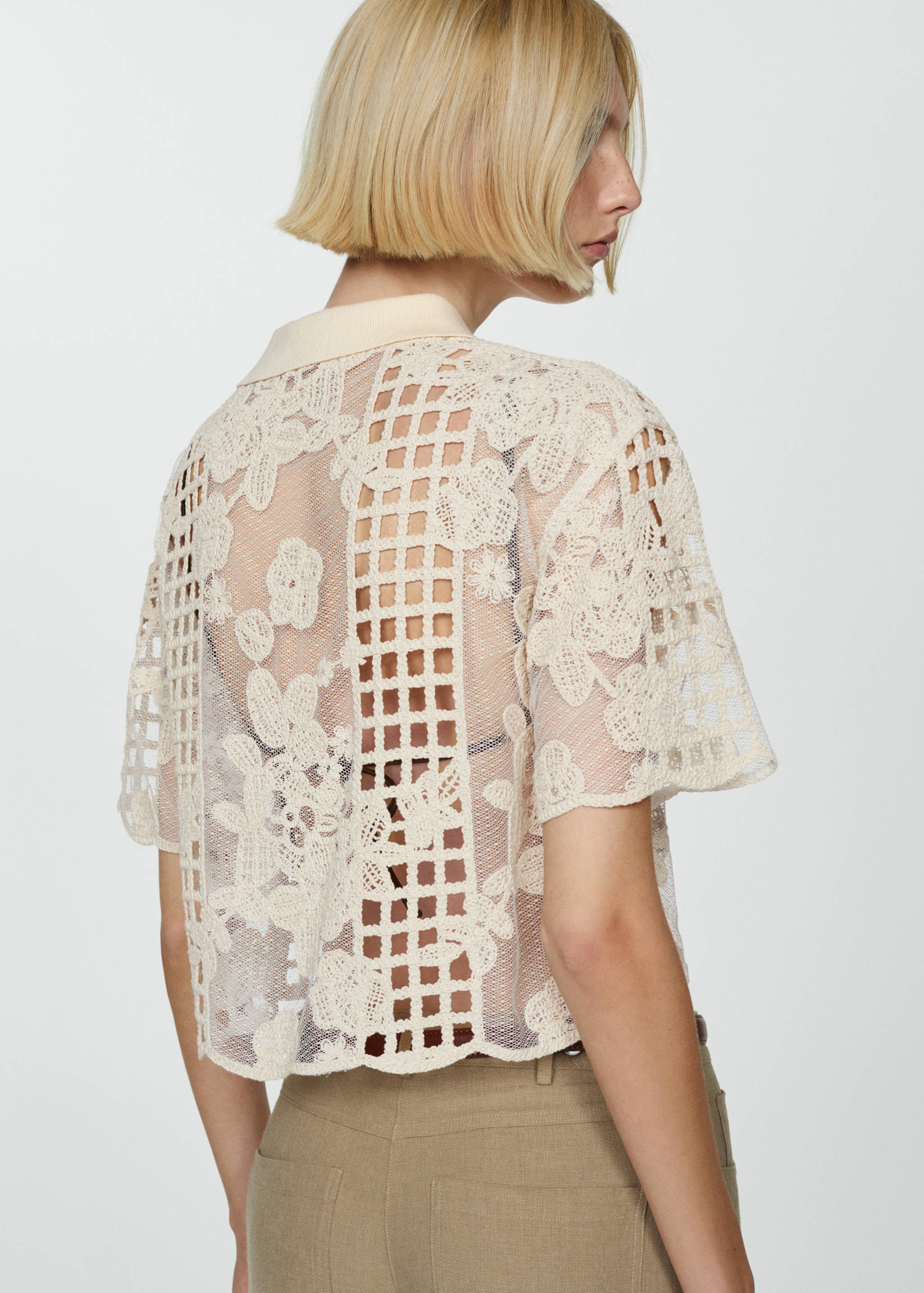 Embroidered blouse with openwork details - Reverse of the article