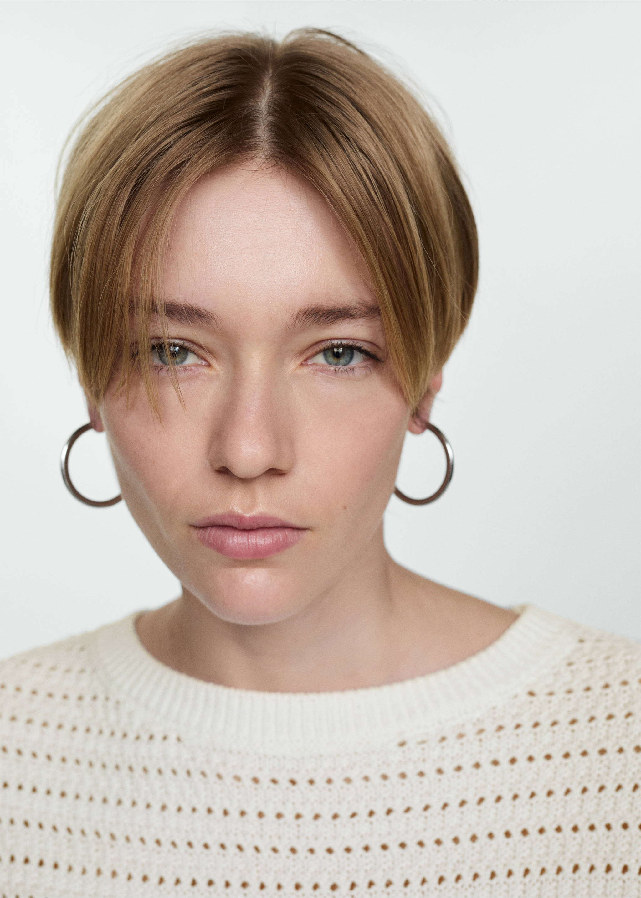 Pull-over maille détails ajourés - Détail de l'article 1, Blanc cassé. Ref: 77040342-00.