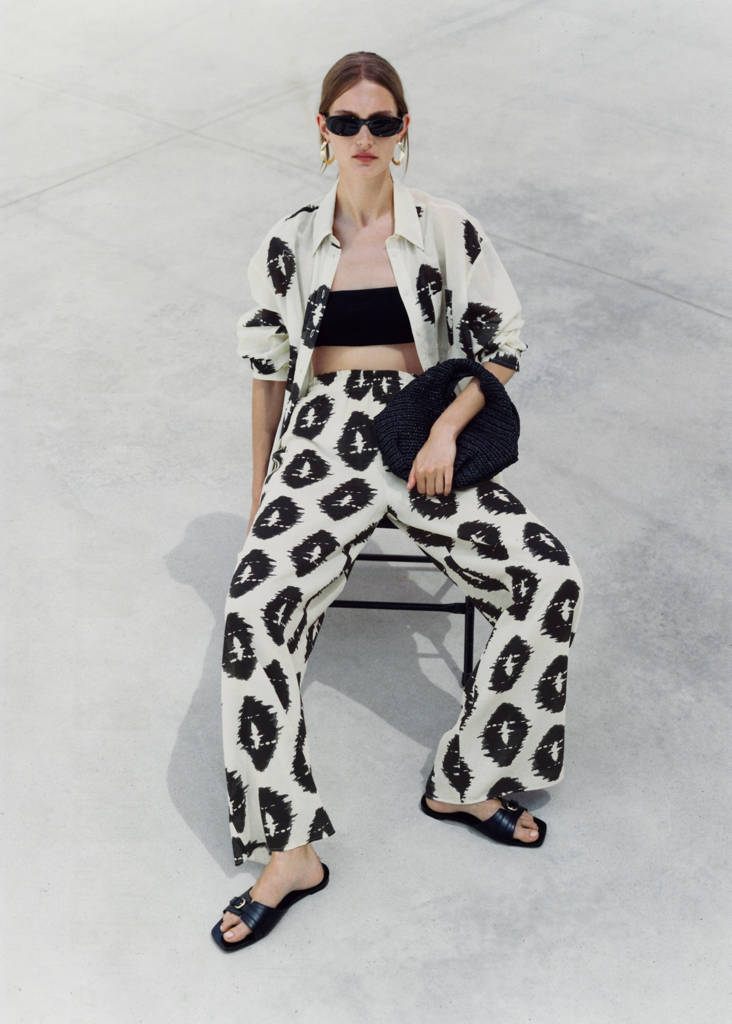 Wide leg printed trousers — Ecru