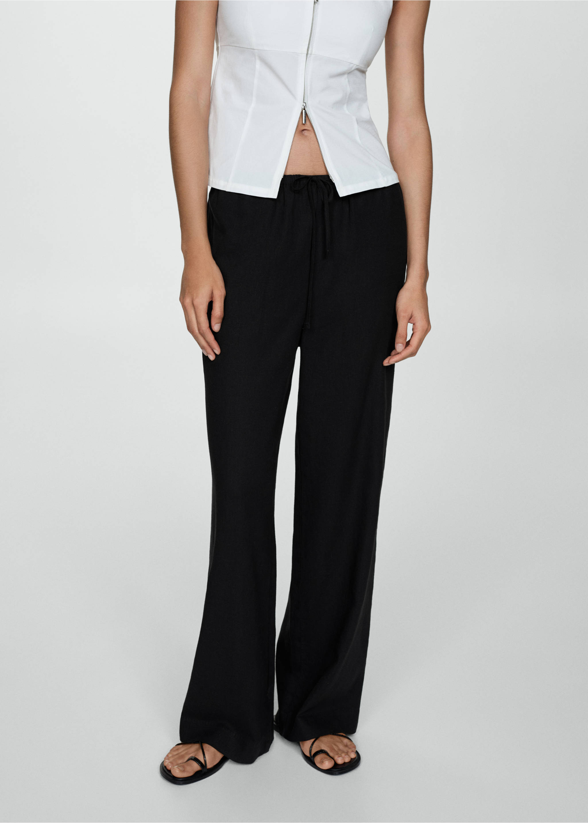 Straight linen-blend trousers - Medium plane, Black. Ref: 77040372-00.