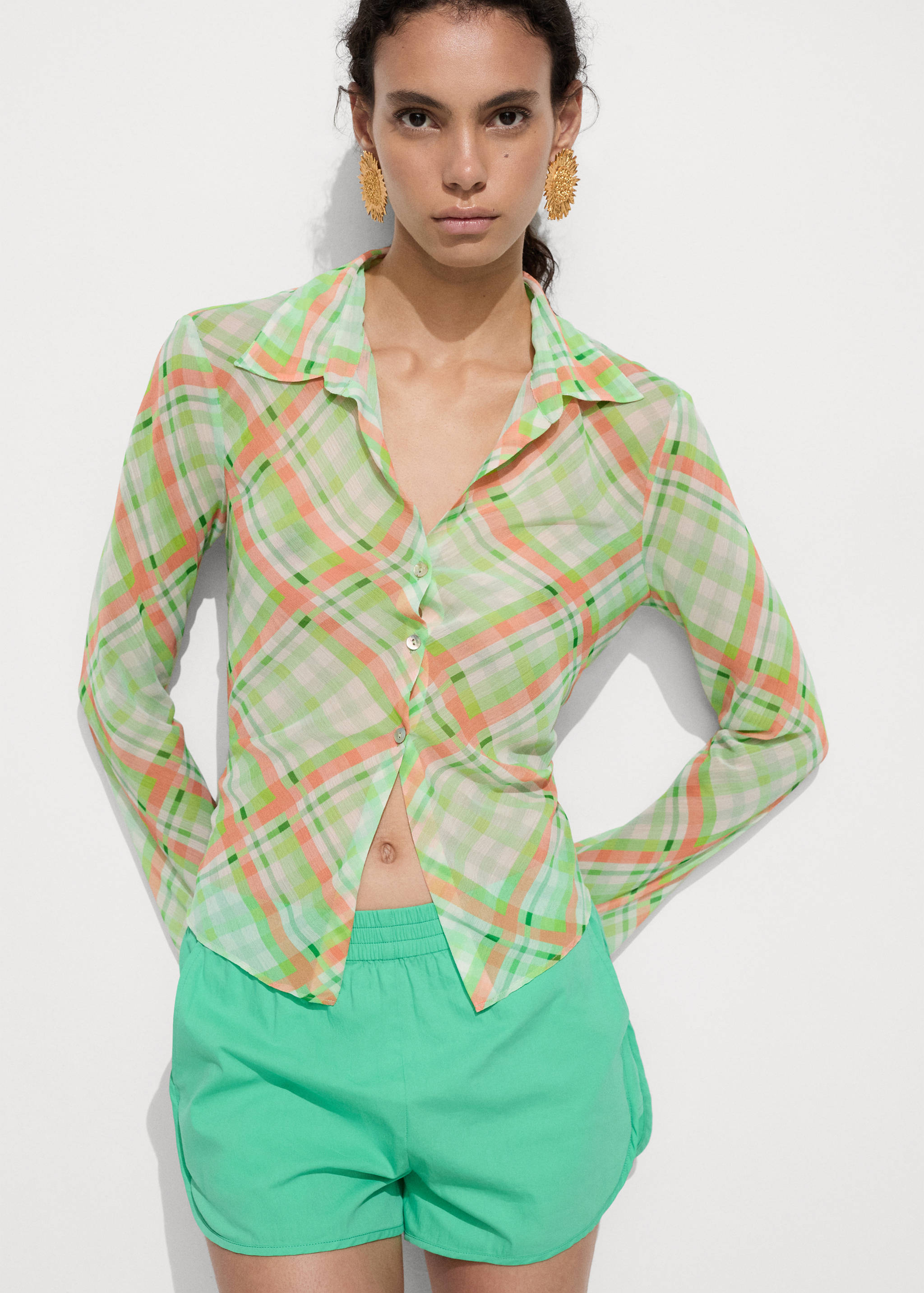 Cotton shorts with elastic waist - Medium plane