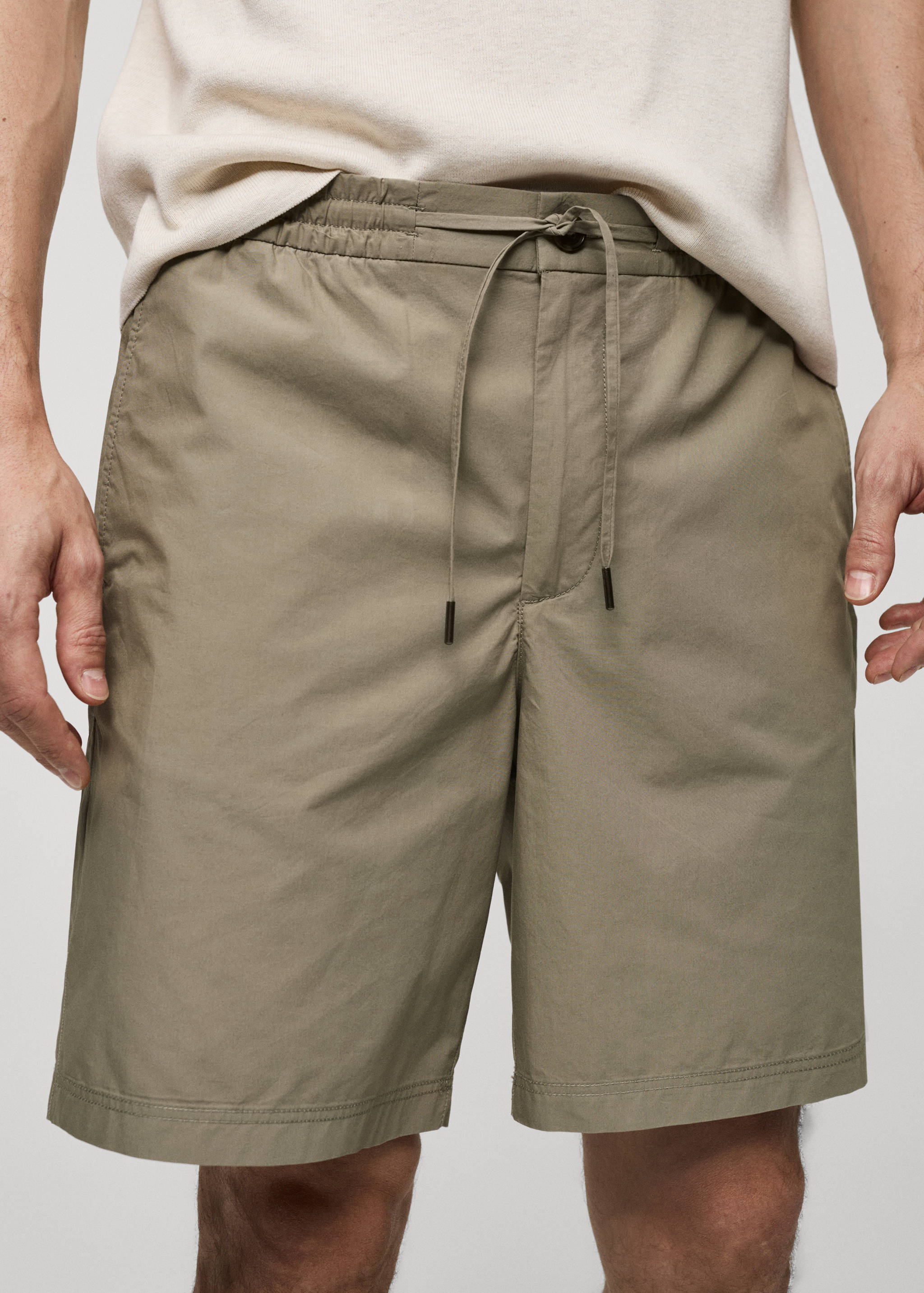 100% cotton bermuda shorts with drawstring - Details of the article 1