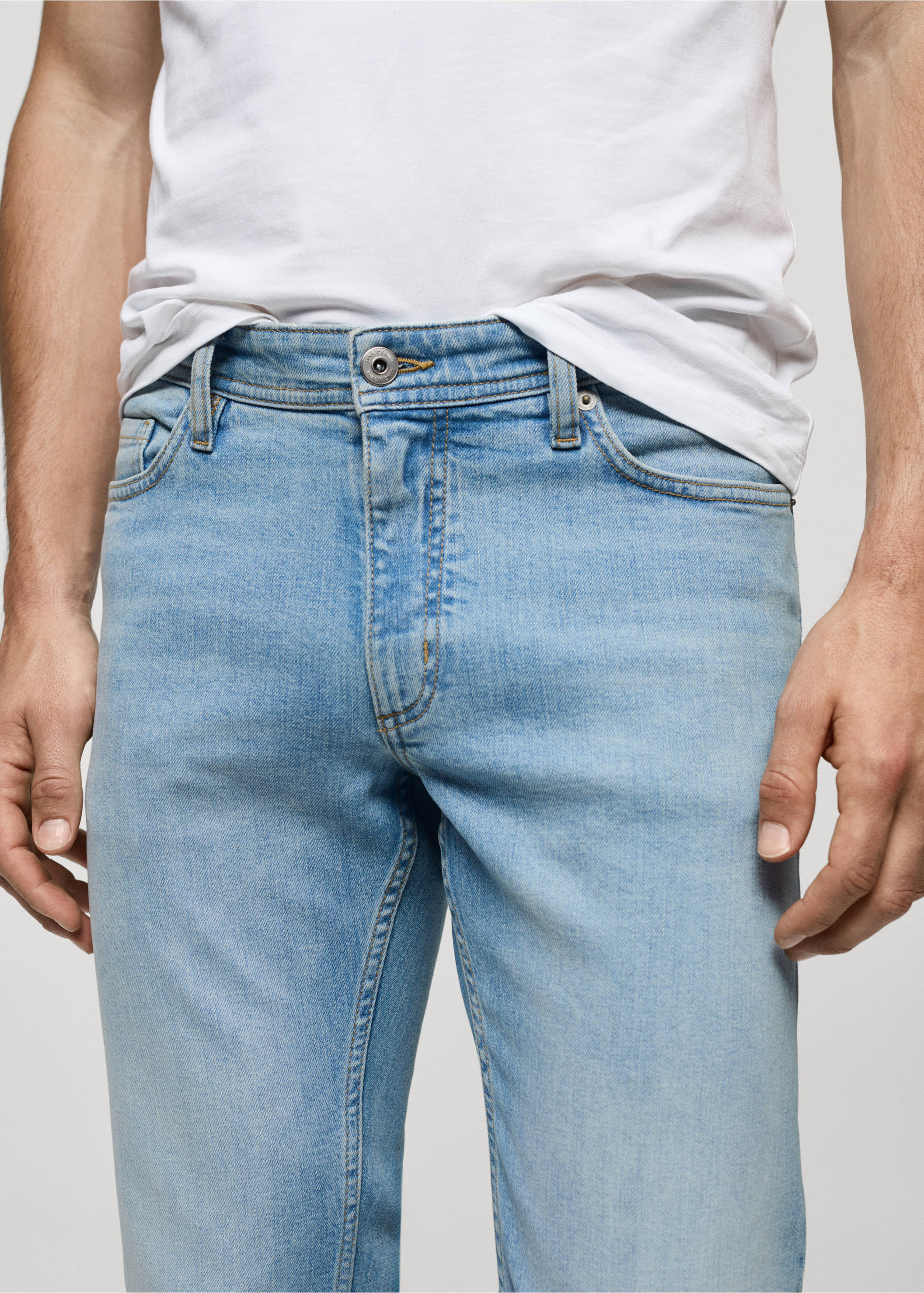 Jeans Jan slim fit - Detalle del artículo 1, Azul claro. Ref: 77040595-00.
