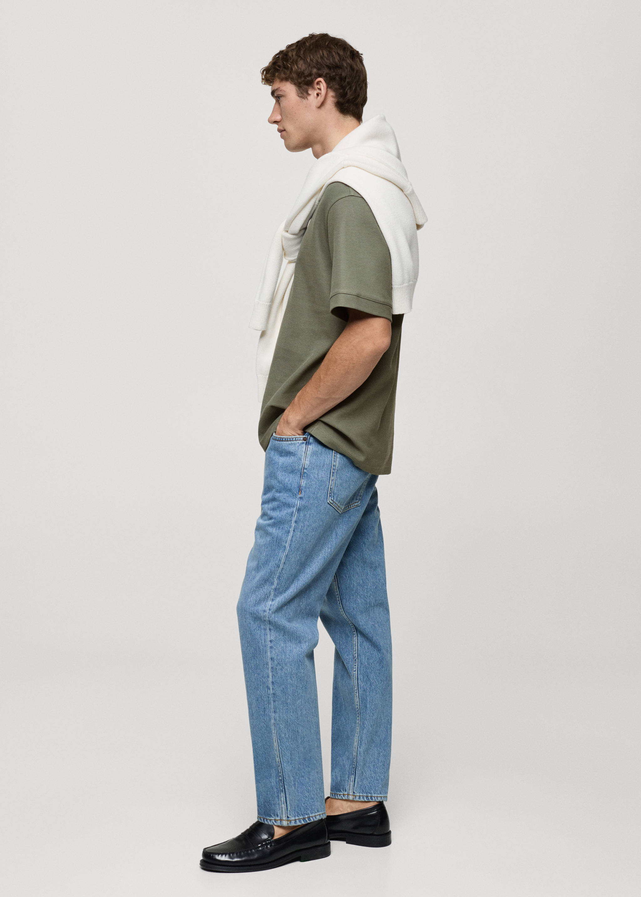 T-shirt with regular-fit structure - Details of the article 2