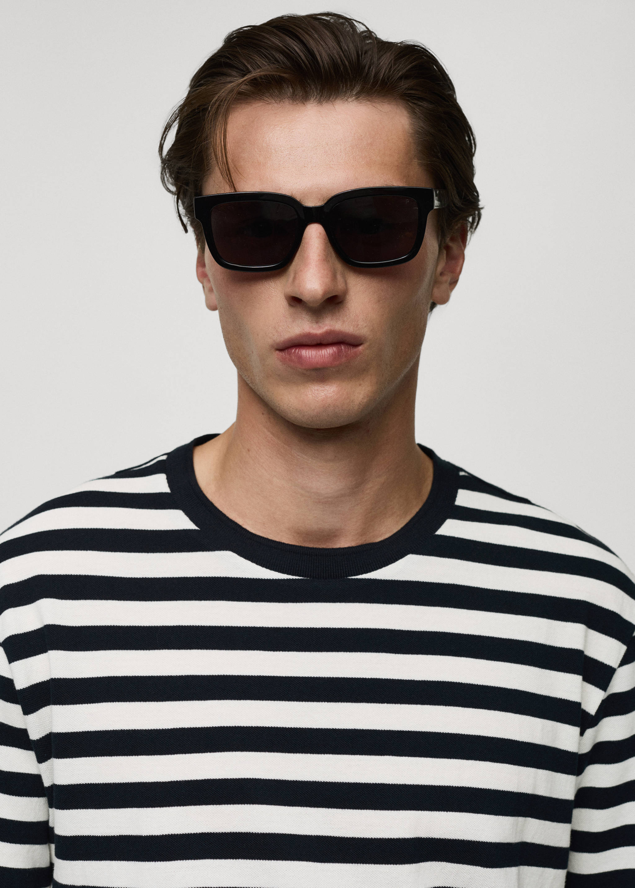 100% cotton regular-fit striped t-shirt - Details of the article 1