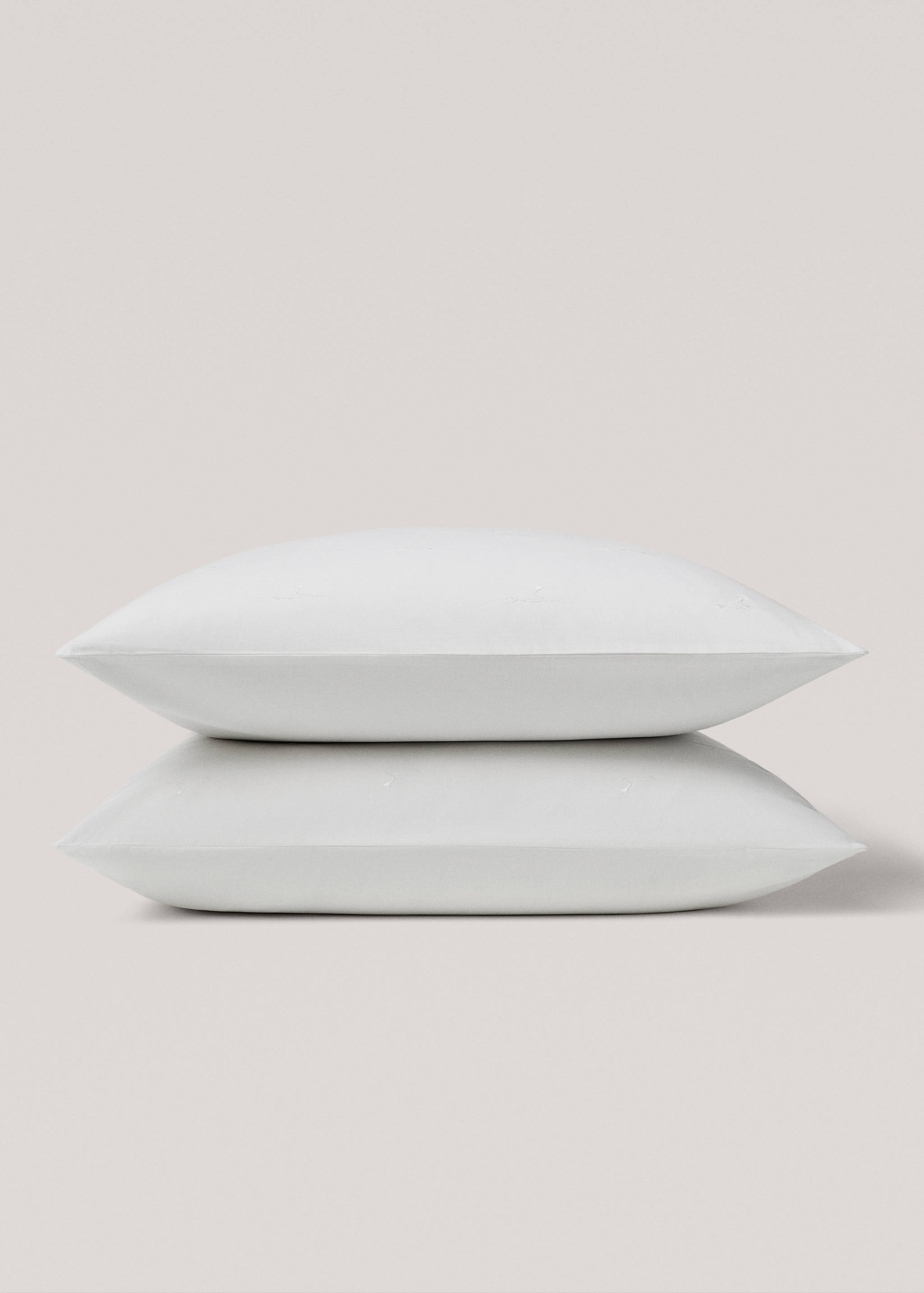 Capa de almofada de algodão com bordado floral 60 x 60 cm - Pormenor do artigo 1