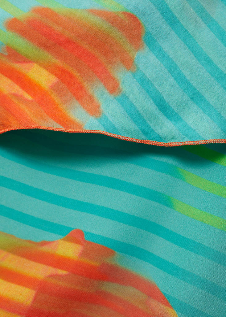 Printed dress with turn-down neckline — Green