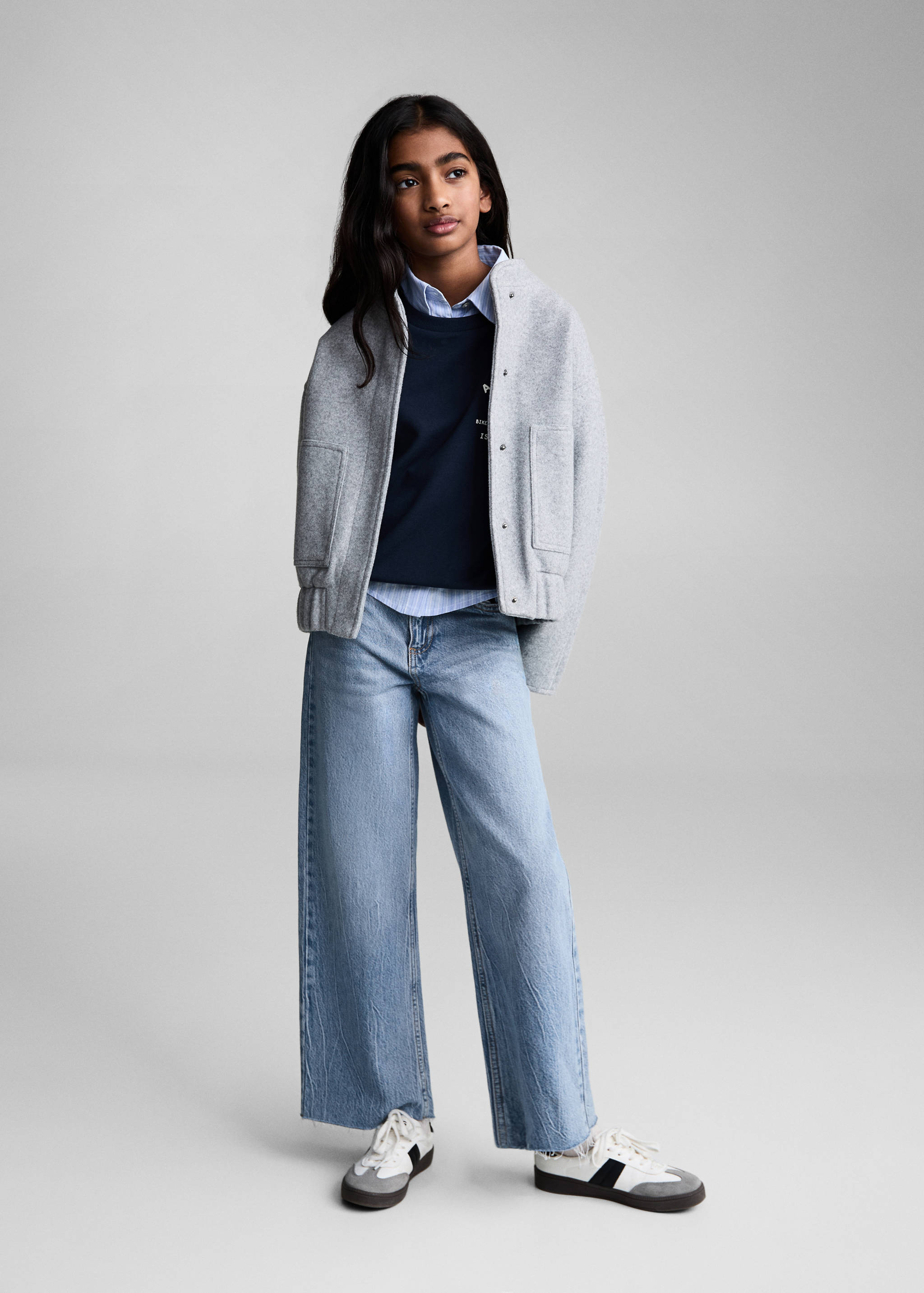 Wideleg low frayed hem jeans - General plane