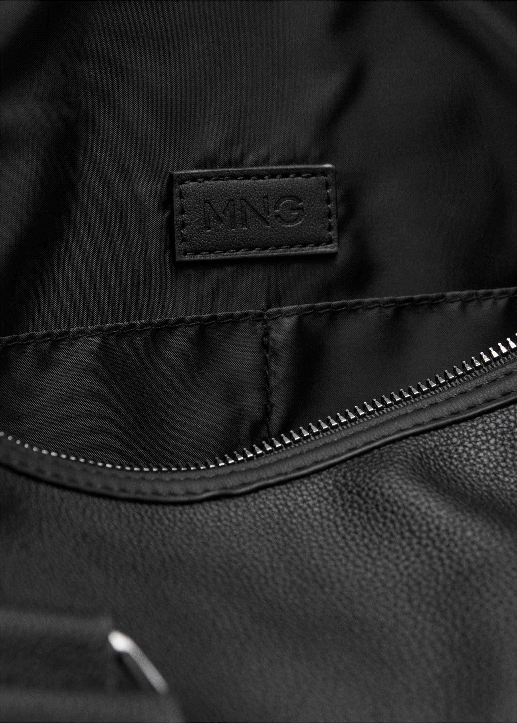 Bolso bowling efecto piel abatanada - Detalle del artículo 4, Negro. Ref: 77042543-00.