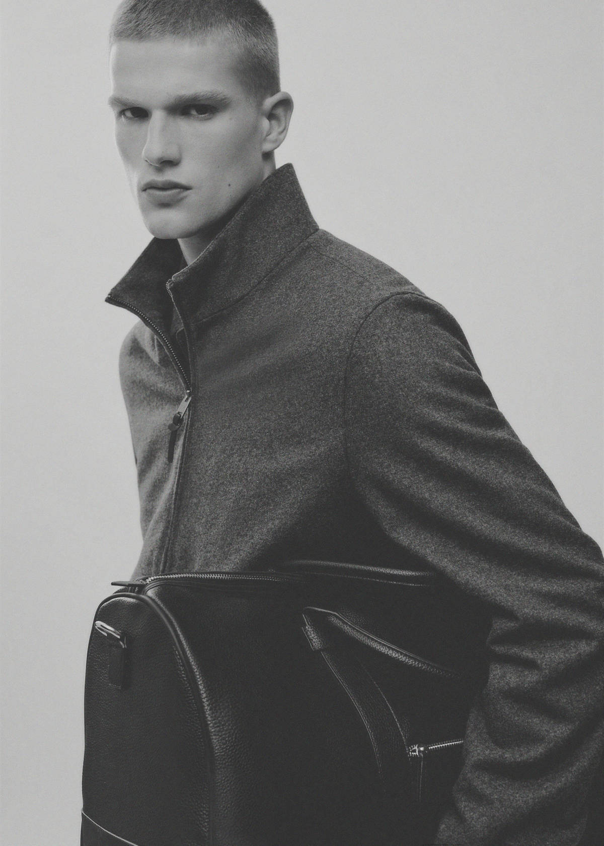 Patent faux-leather bowling bag — Black