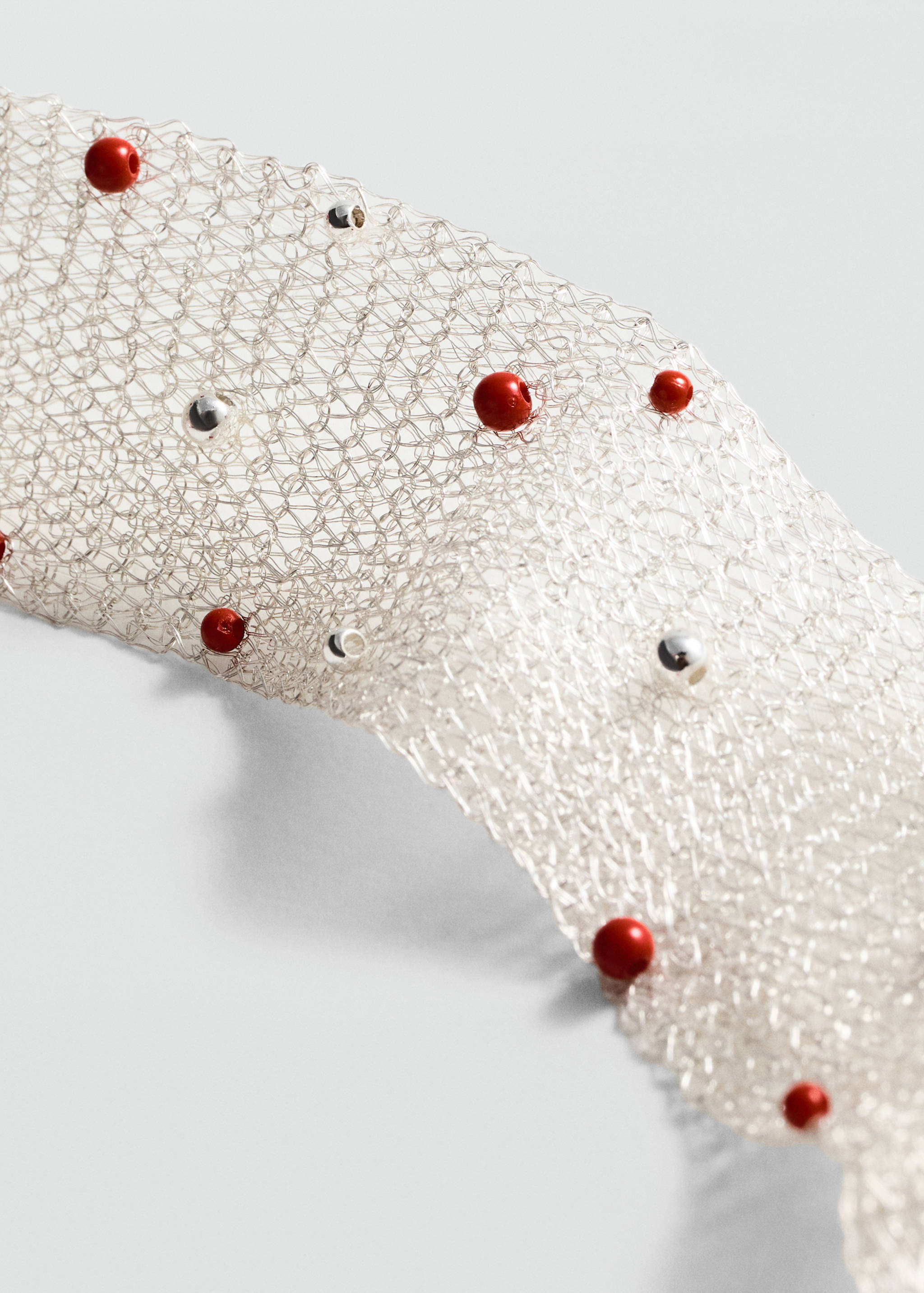 Choker with mesh beads - Details of the article 1