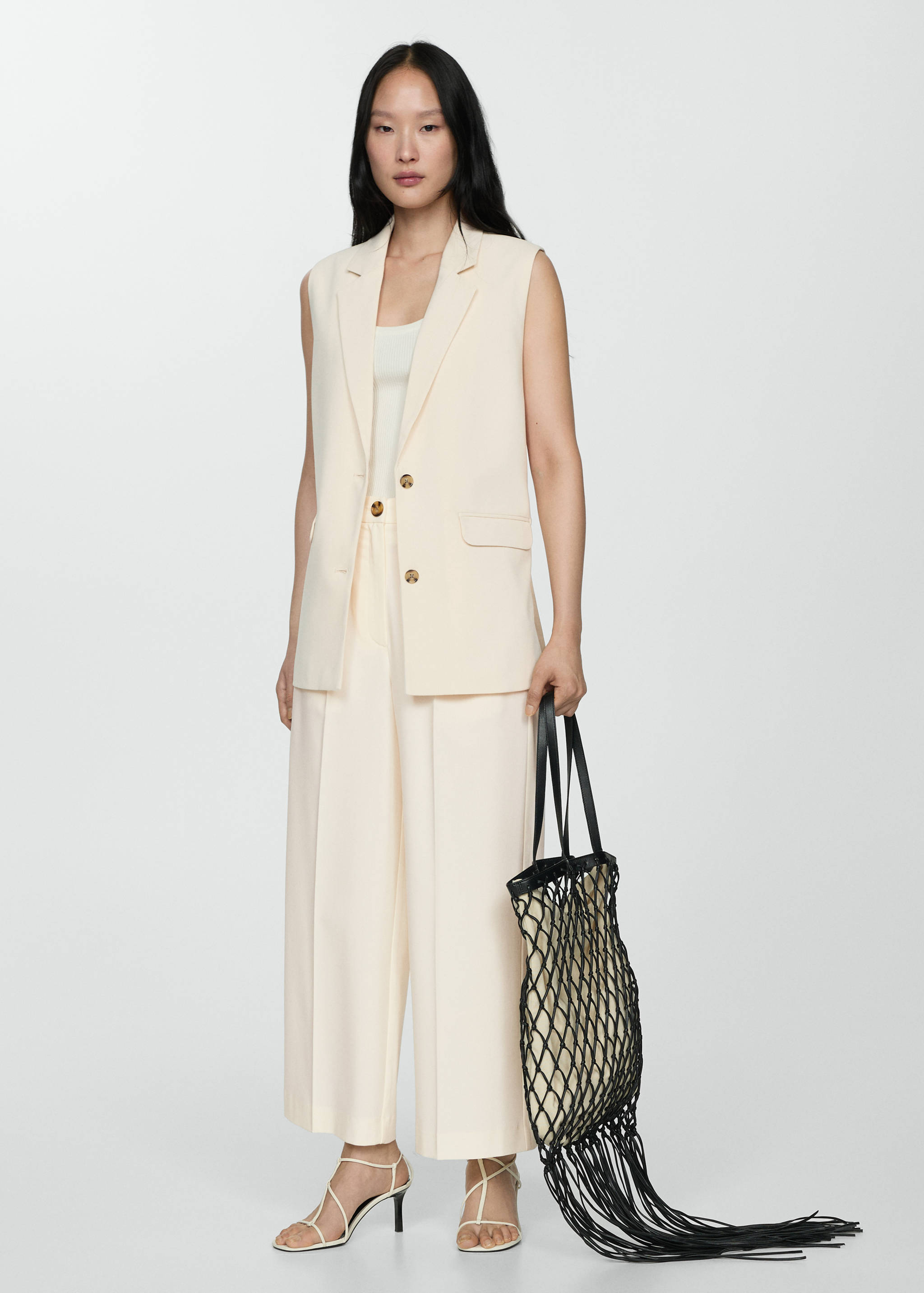 Pleated culottes trousers - General plane